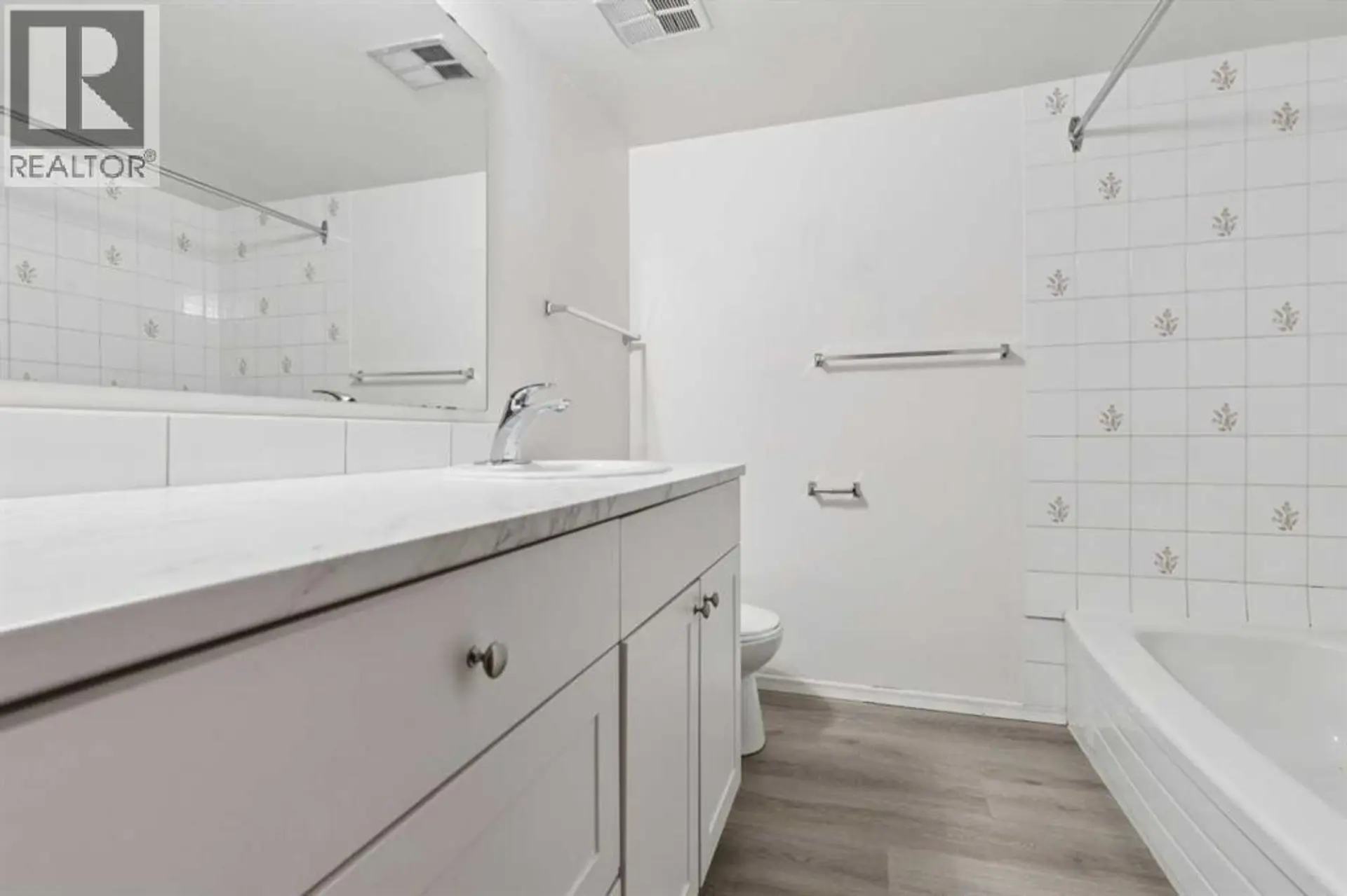 Property at #1411 3500 VARSITY DRIVE NW, Calgary, AB