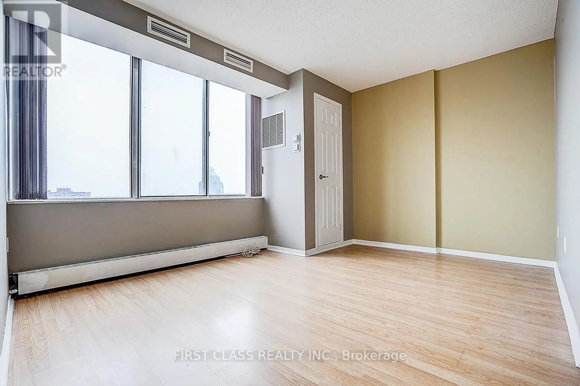 Property at #1003 5580 SHEPPARD AVENUE E, Toronto, ON
