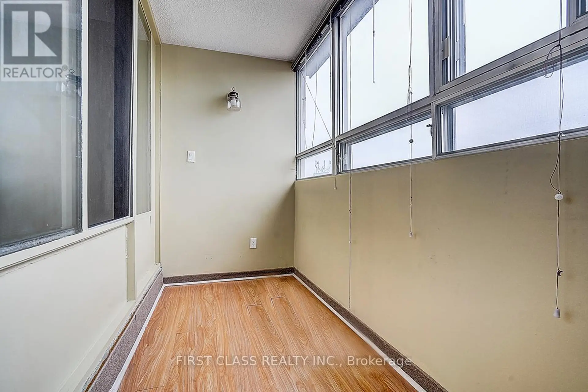 Property at #1003 5580 SHEPPARD AVENUE E, Toronto, ON