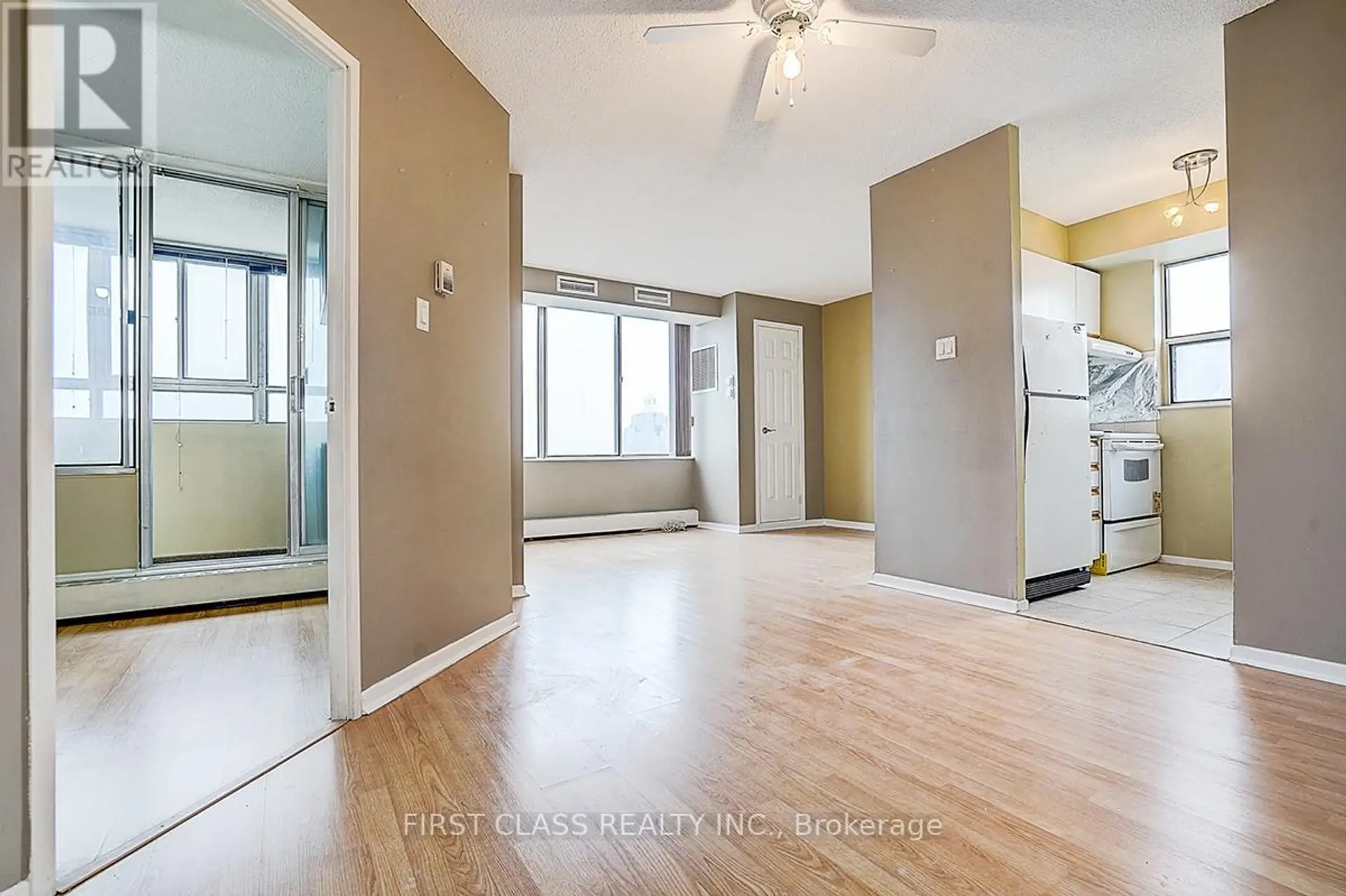 Property at #1003 5580 SHEPPARD AVENUE E, Toronto, ON