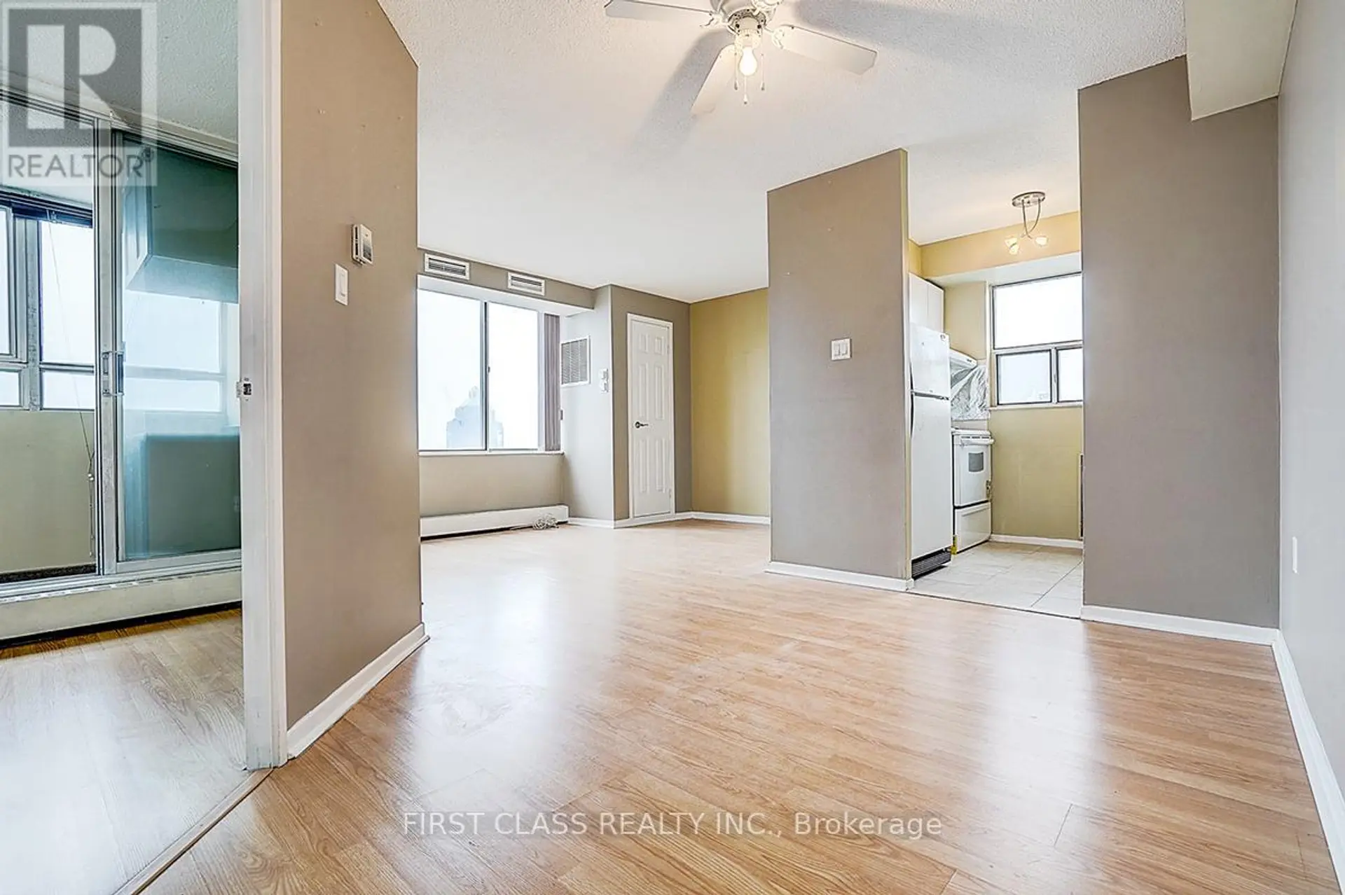 Property at #1003 5580 SHEPPARD AVENUE E, Toronto, ON