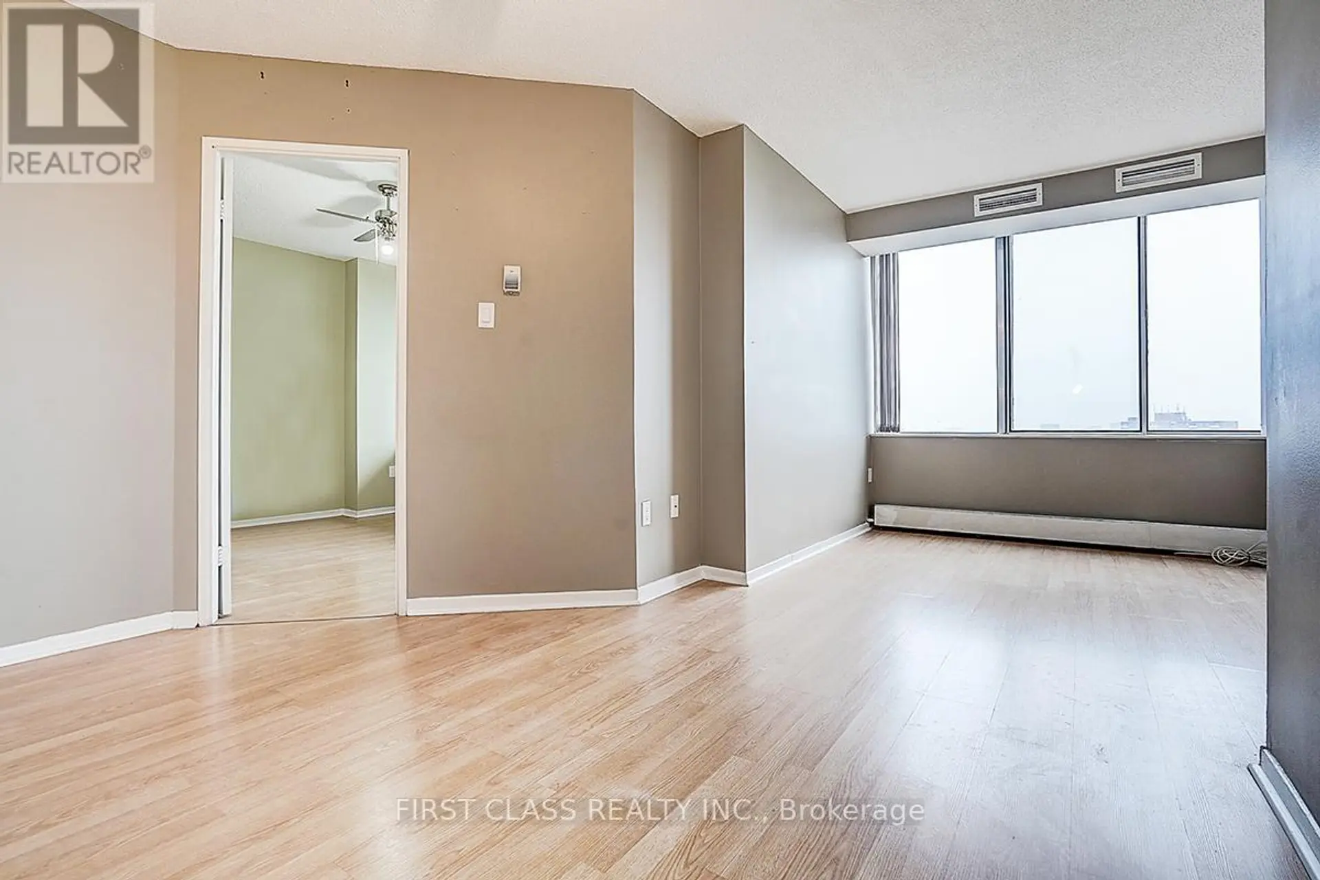 Property at #1003 5580 SHEPPARD AVENUE E, Toronto, ON