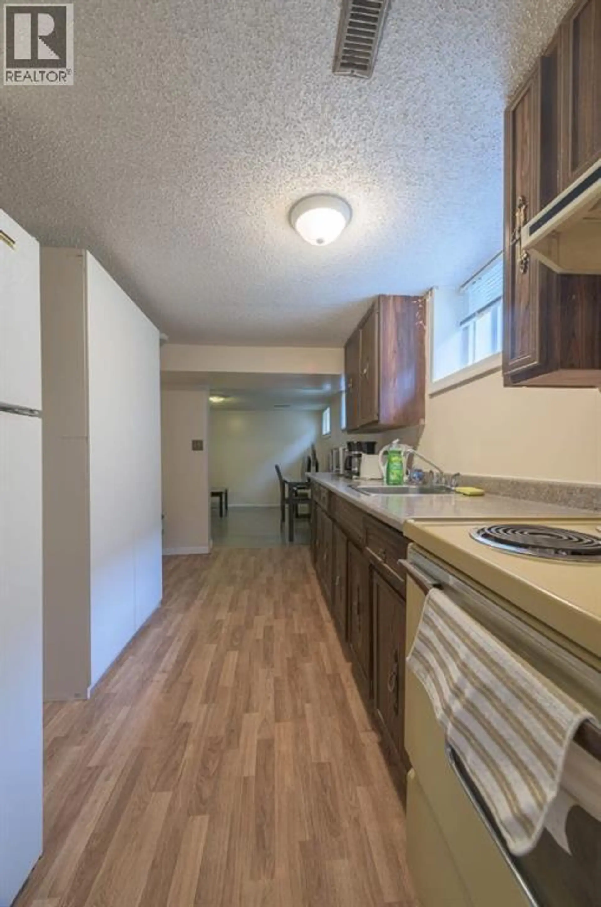 Property at 202 15 AVENUE NE, Calgary, AB