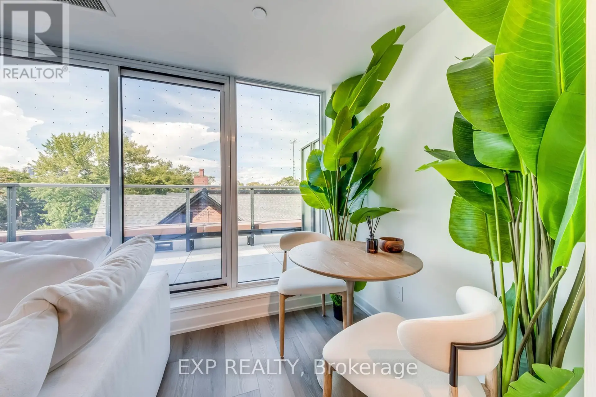 #415 5 LAKEVIEW AVENUE - Image 10