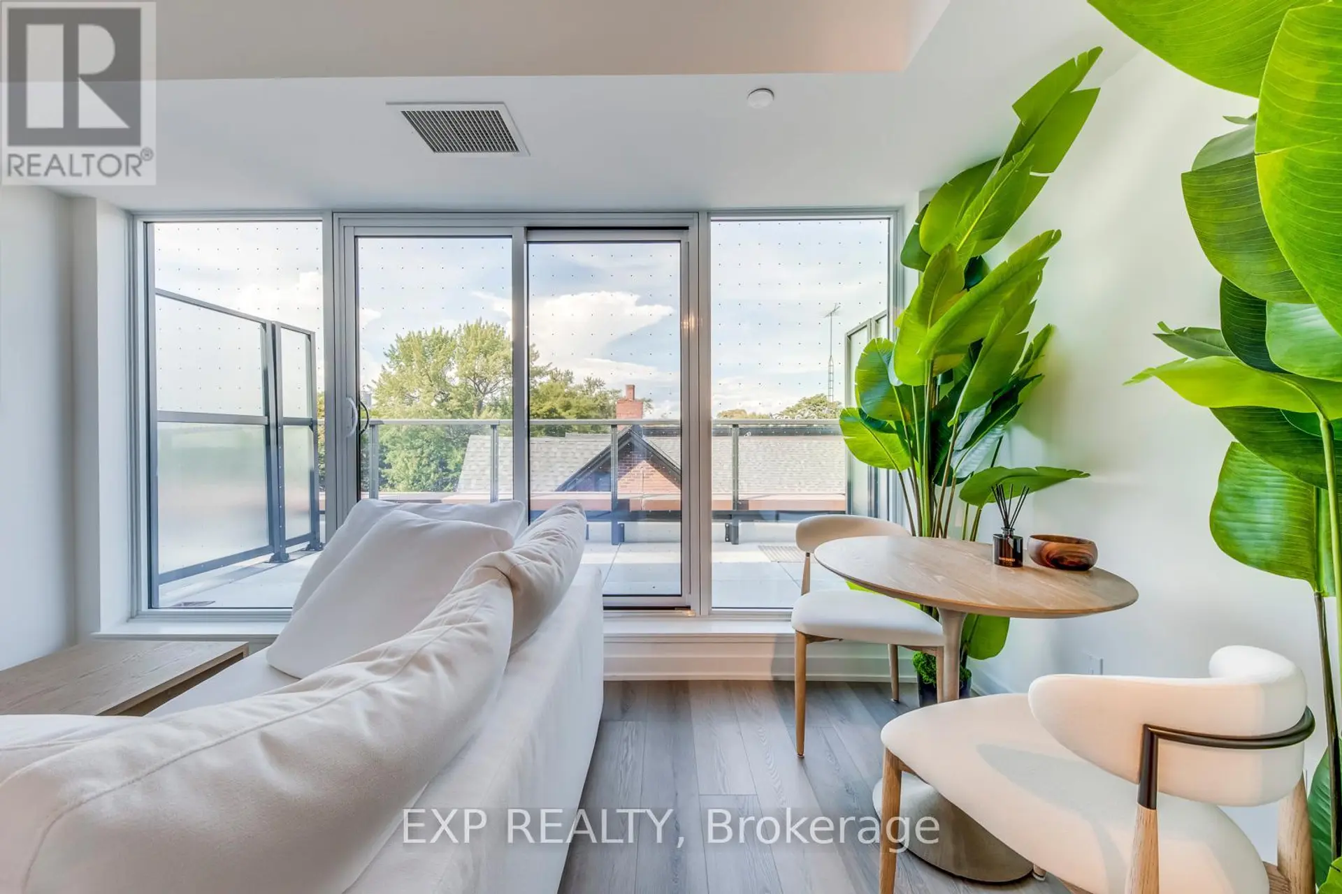 #415 5 LAKEVIEW AVENUE - Image 9