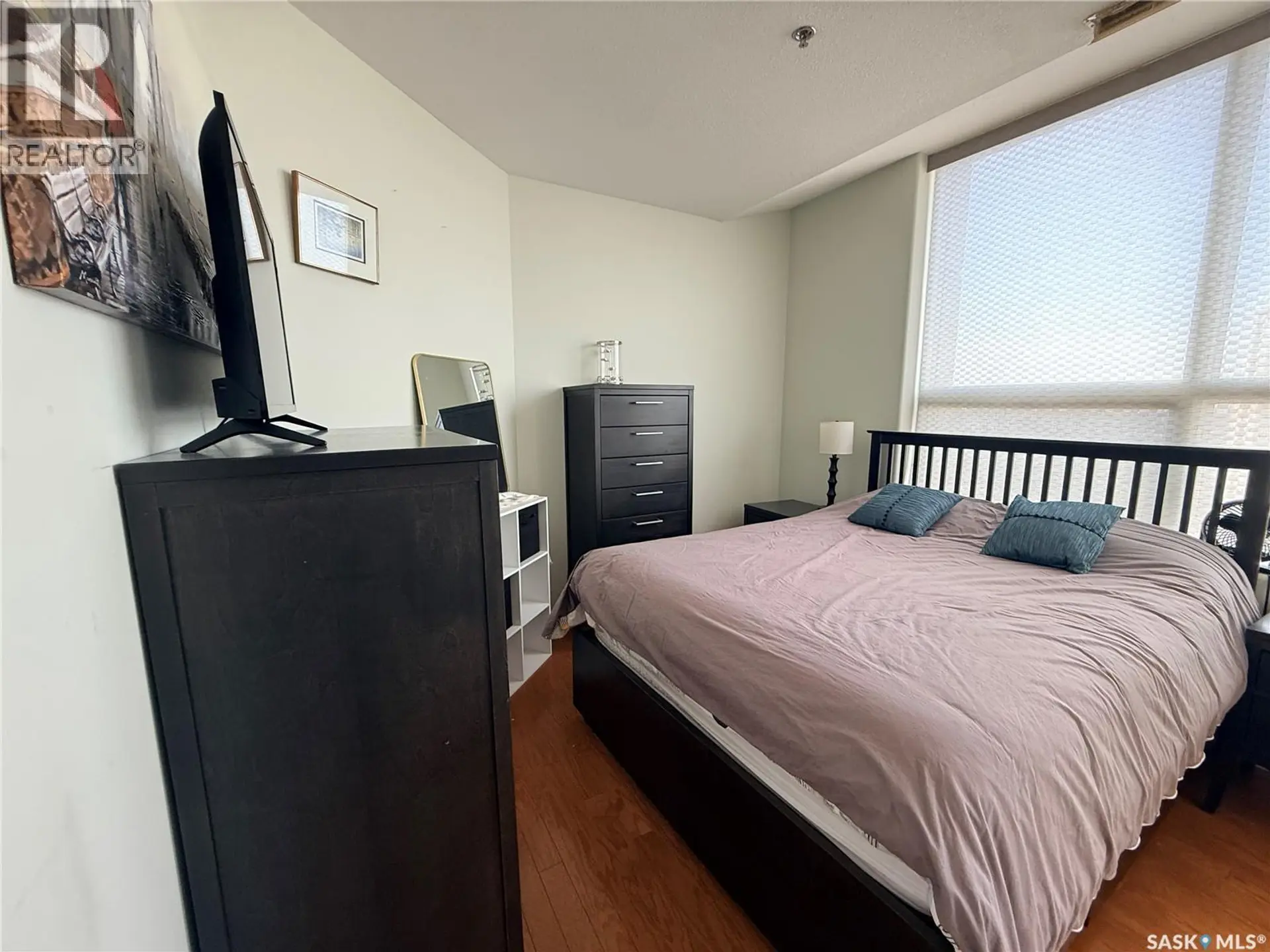 #1207 1901 Victoria AVENUE - Image 15