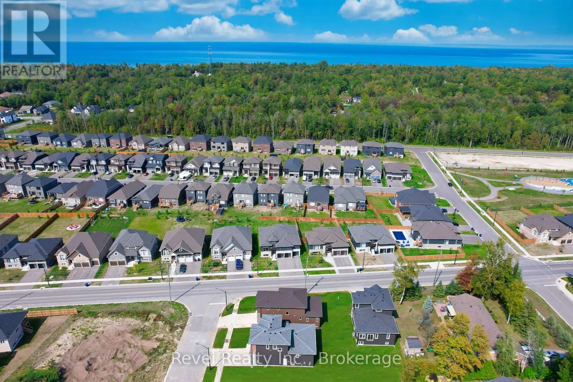 43 JOANNE CRESCENT - Image 16