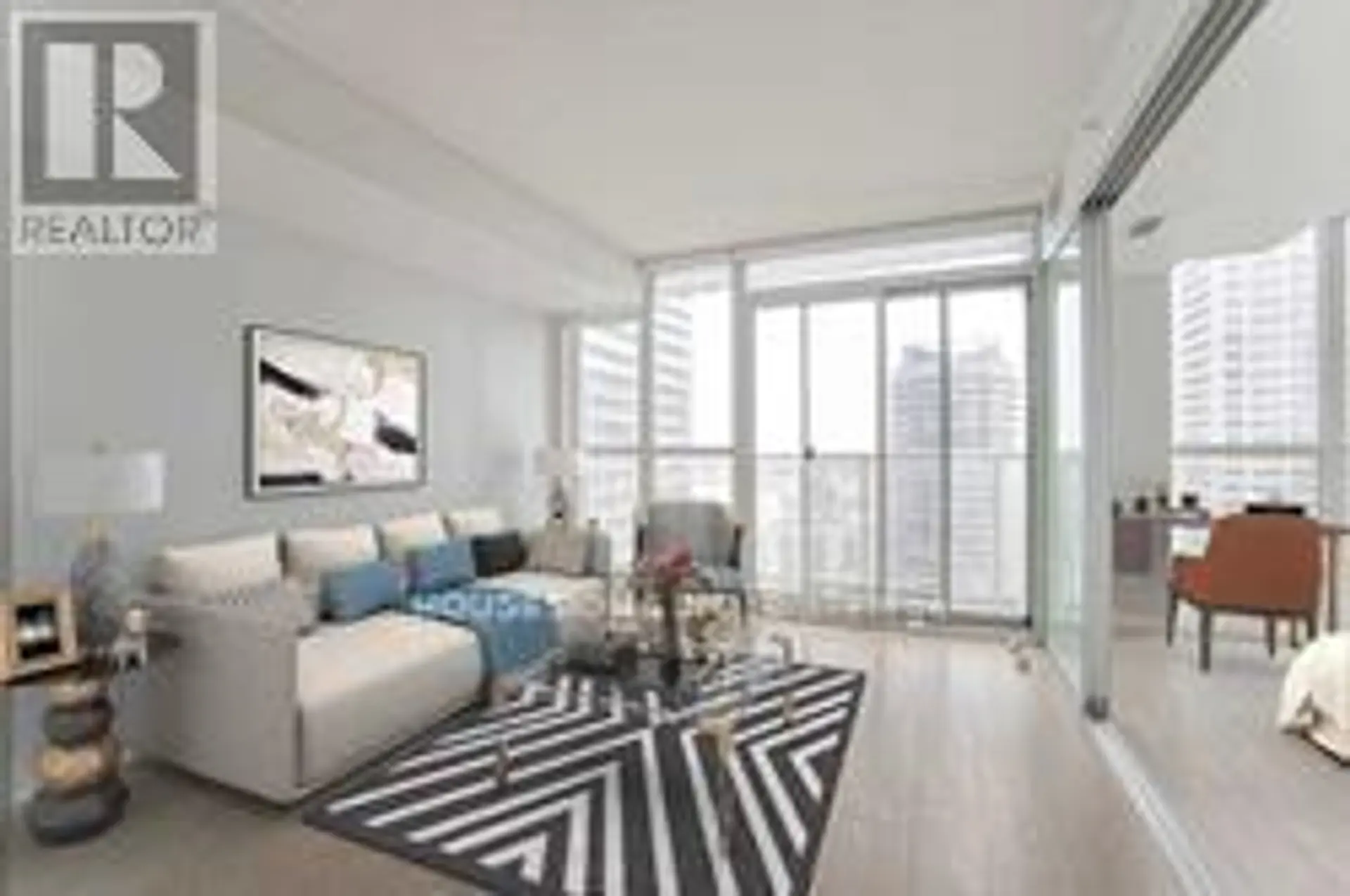 #2503 85 QUEENS WHARF ROAD - Image 7