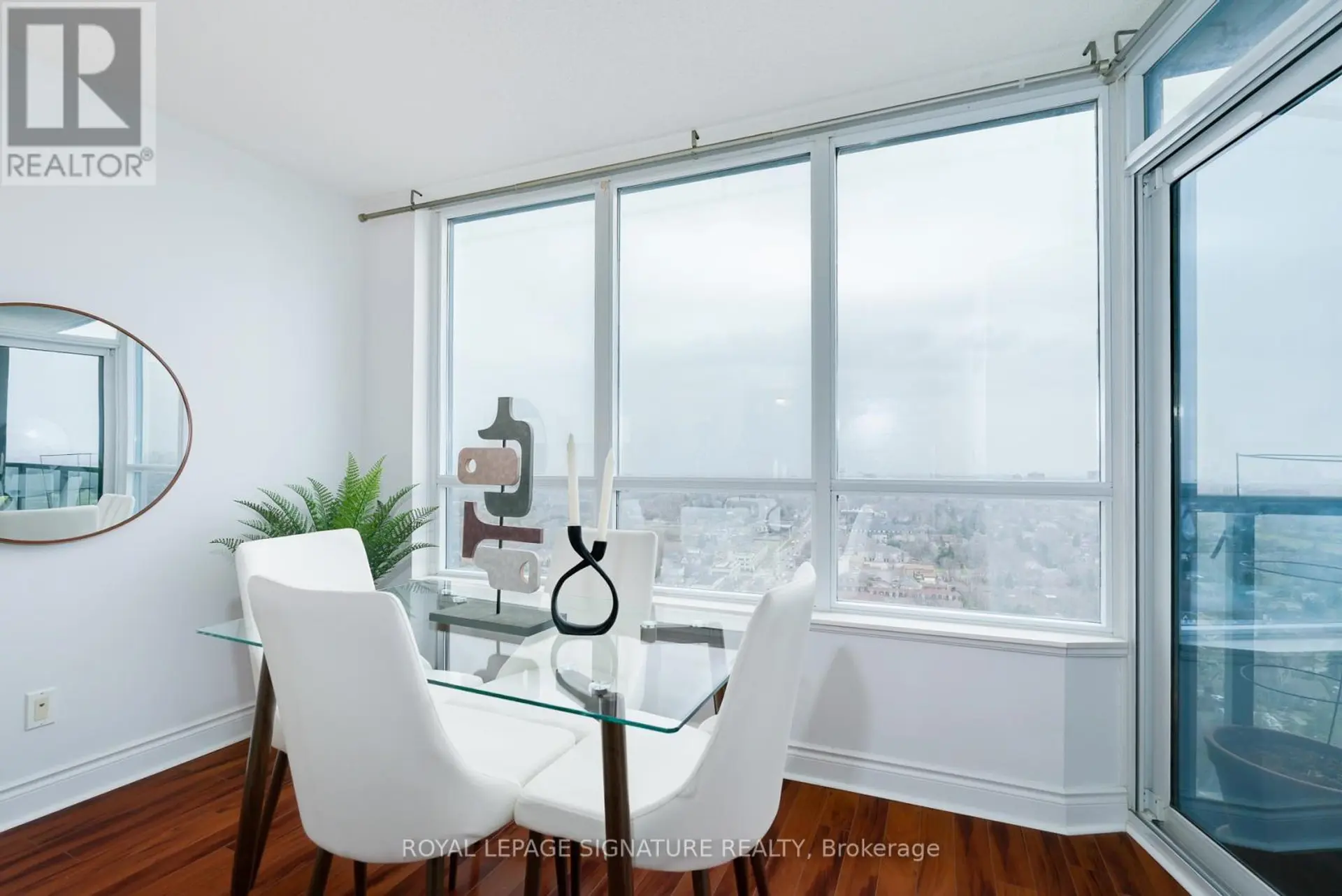 #2408 15 GREENVIEW AVENUE - Image 8