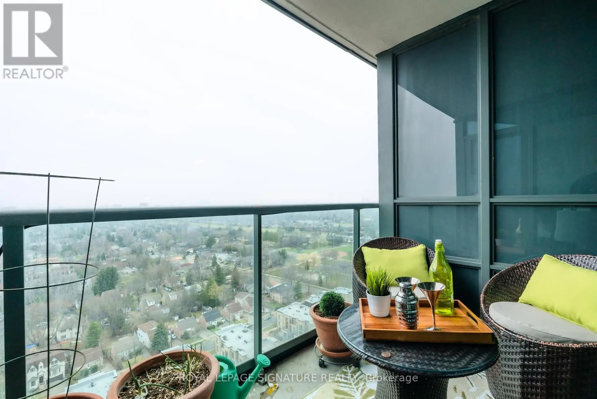 #2408 15 GREENVIEW AVENUE - Image 16