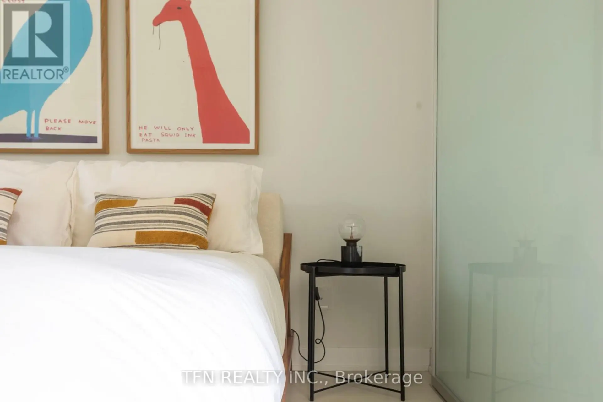 #726 50 BRUYERES MEWS - Image 7