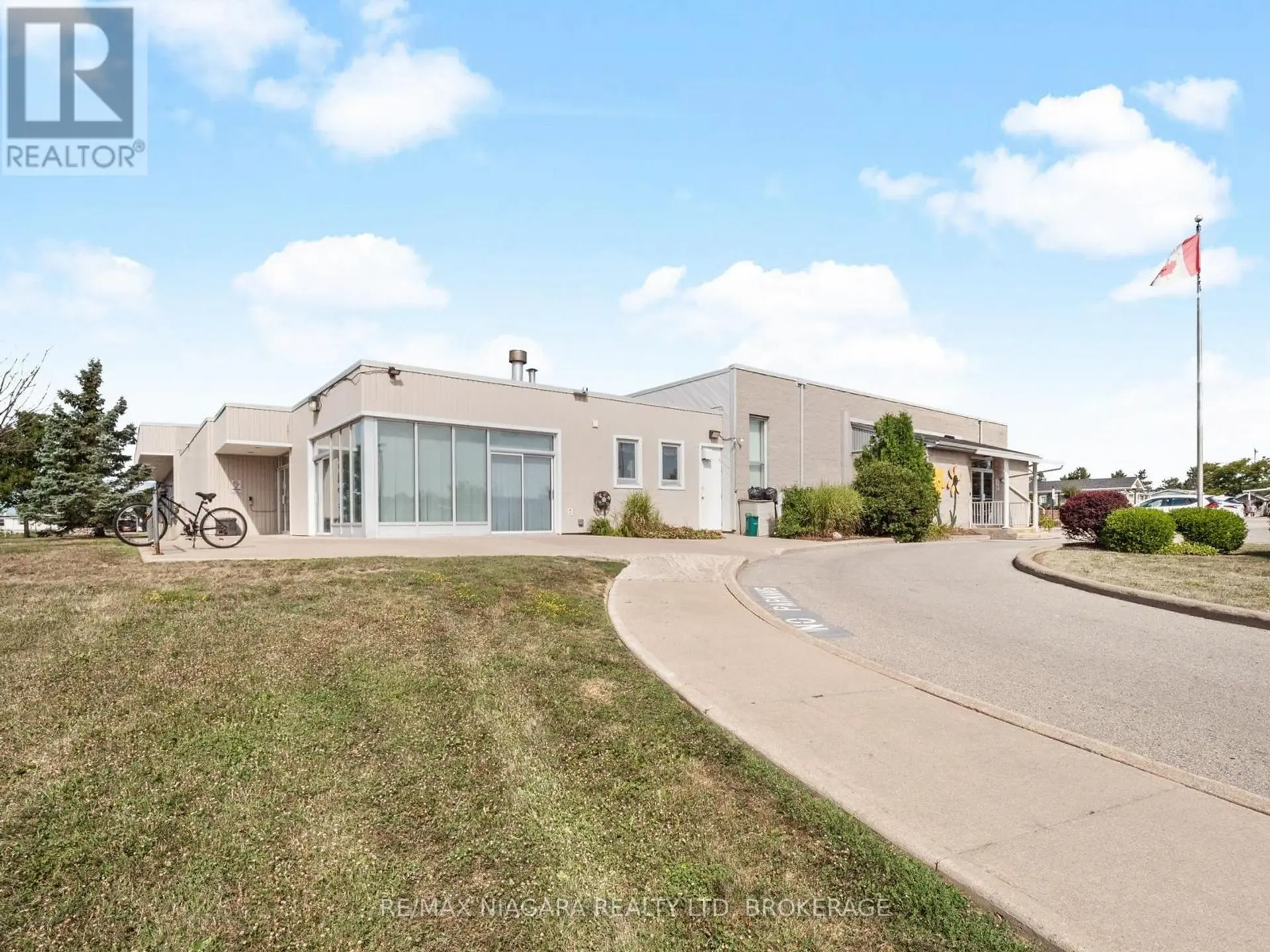 #260 3033 TOWNLINE ROAD - Image 15