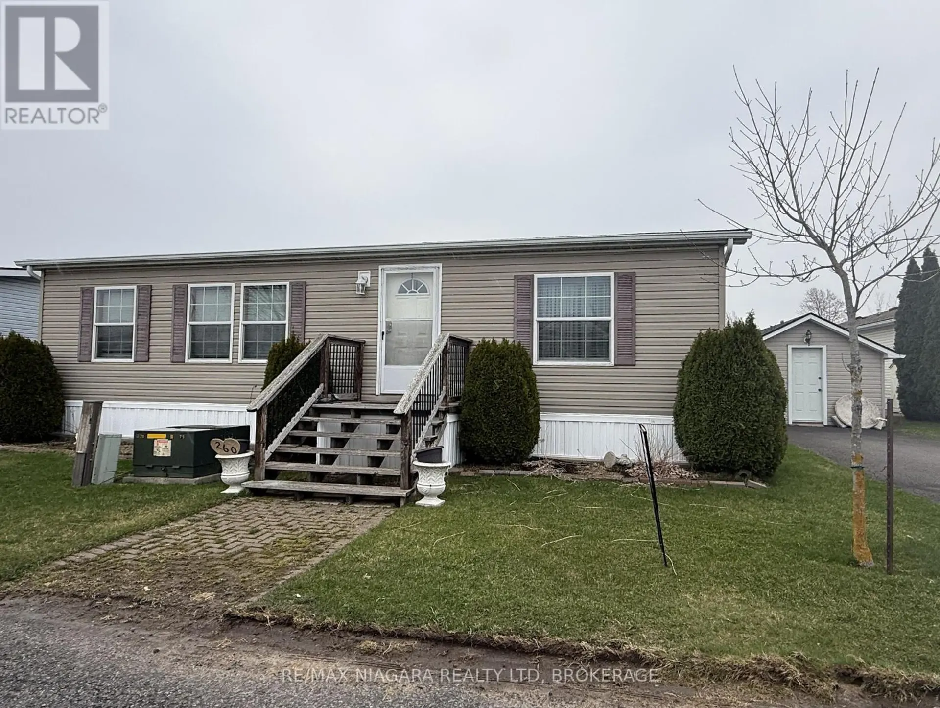 #260 3033 TOWNLINE ROAD - Image 1