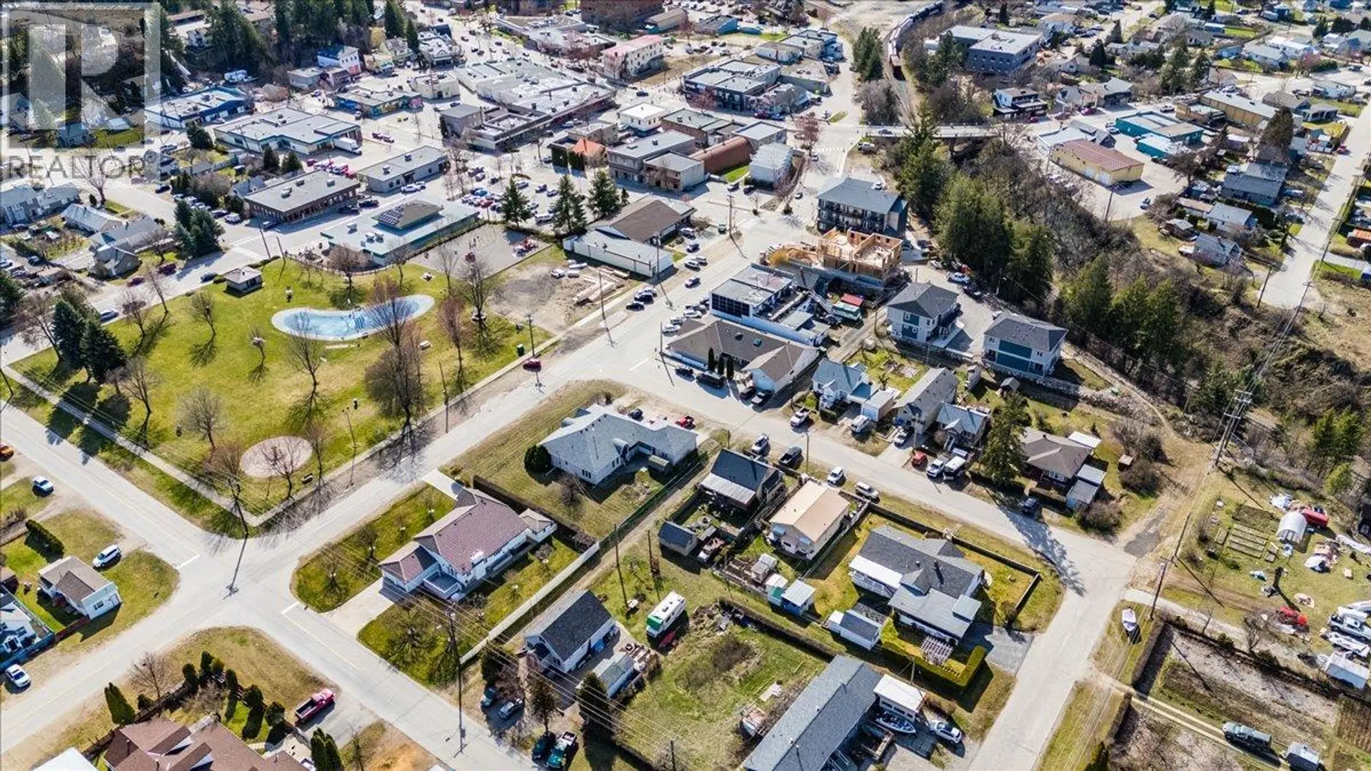 Property at 108 9TH AVENUE, Castlegar, BC