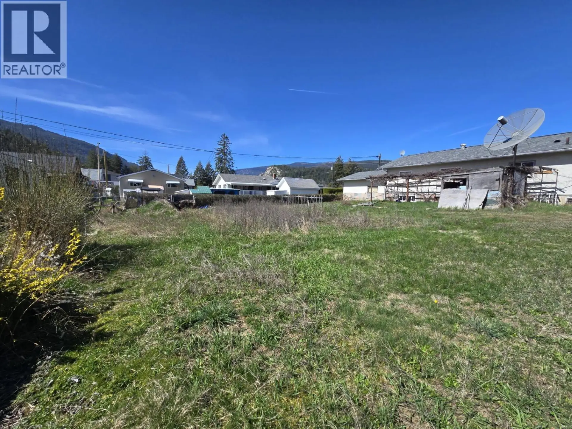 Property at 108 9TH AVENUE, Castlegar, BC