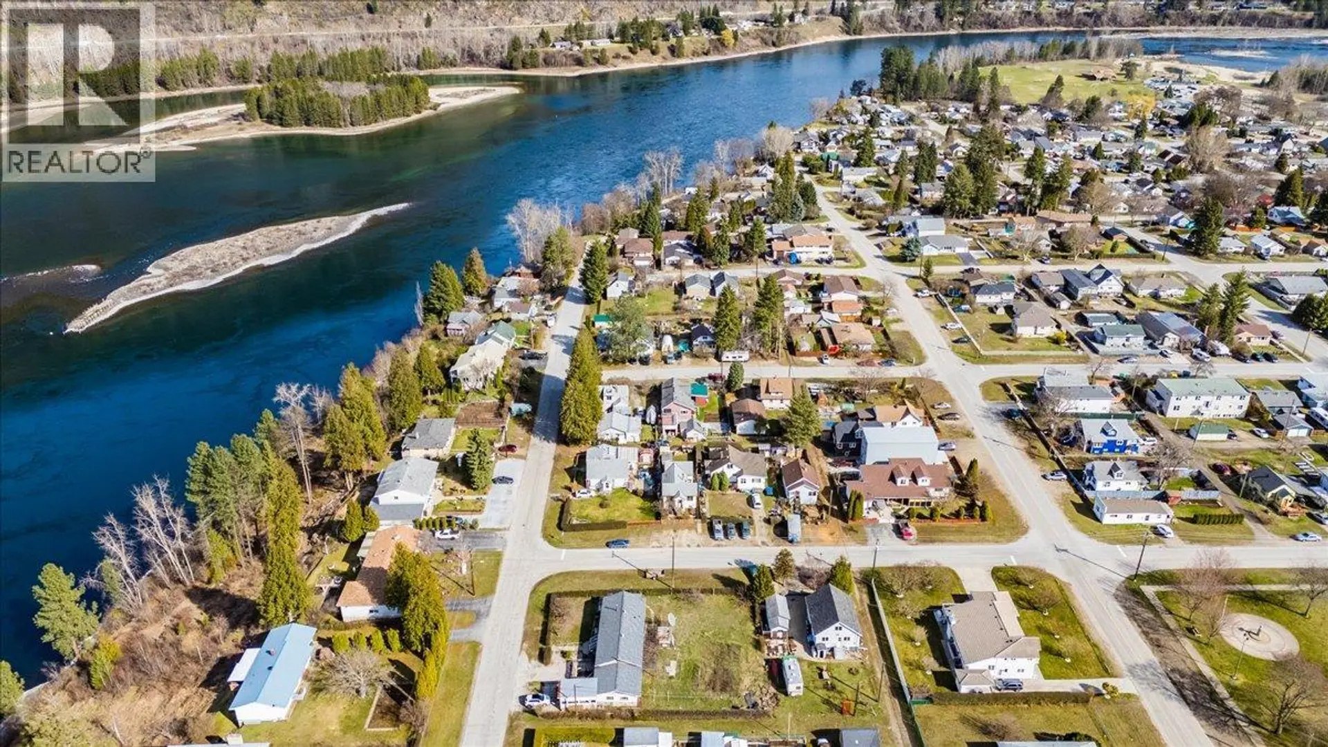 Property at 106 9TH AVENUE, Castlegar, BC