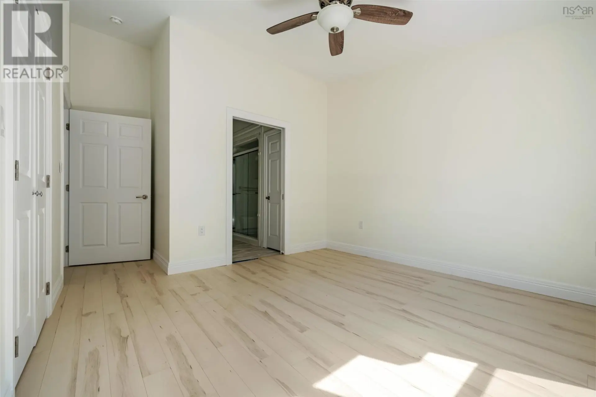 9 SUMMER HILL PLACE - Image 13