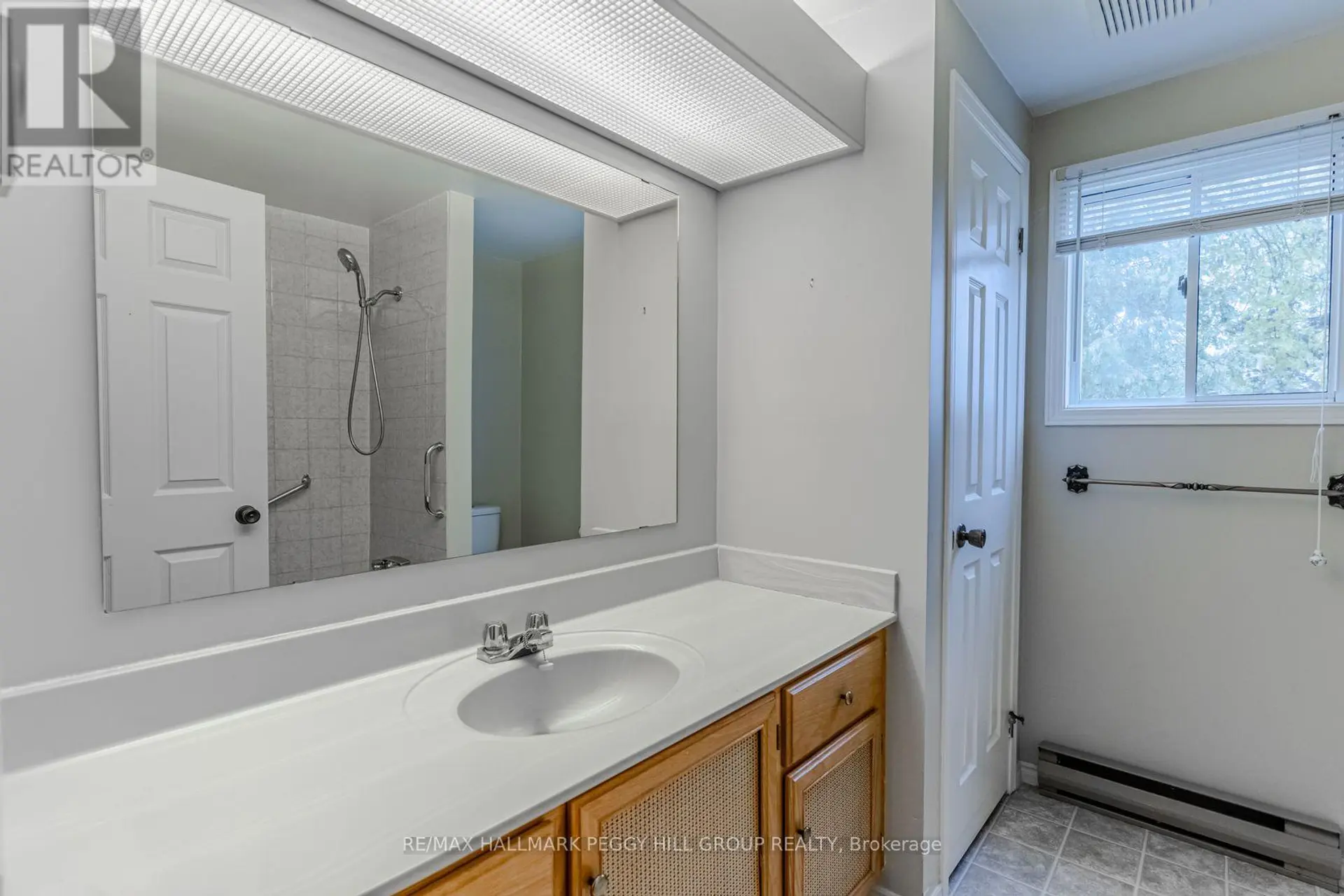 8 CARMANS COVE - Image 10