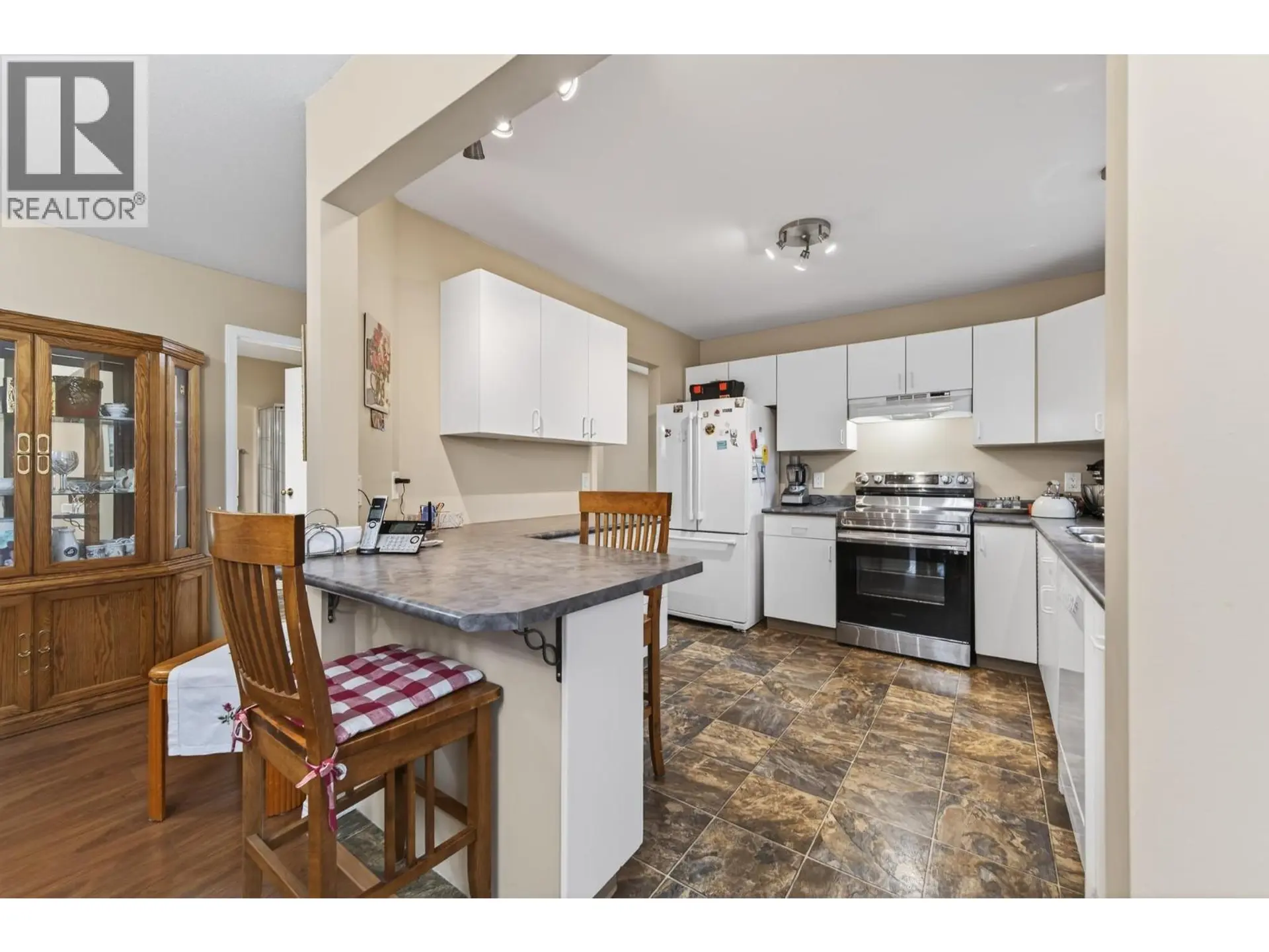 Property at 1297 14TH STREET, Kamloops, BC