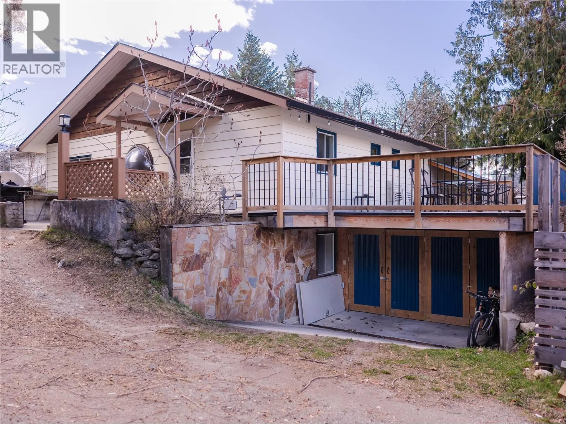 Property at 712 Ninth Street, Nelson, BC