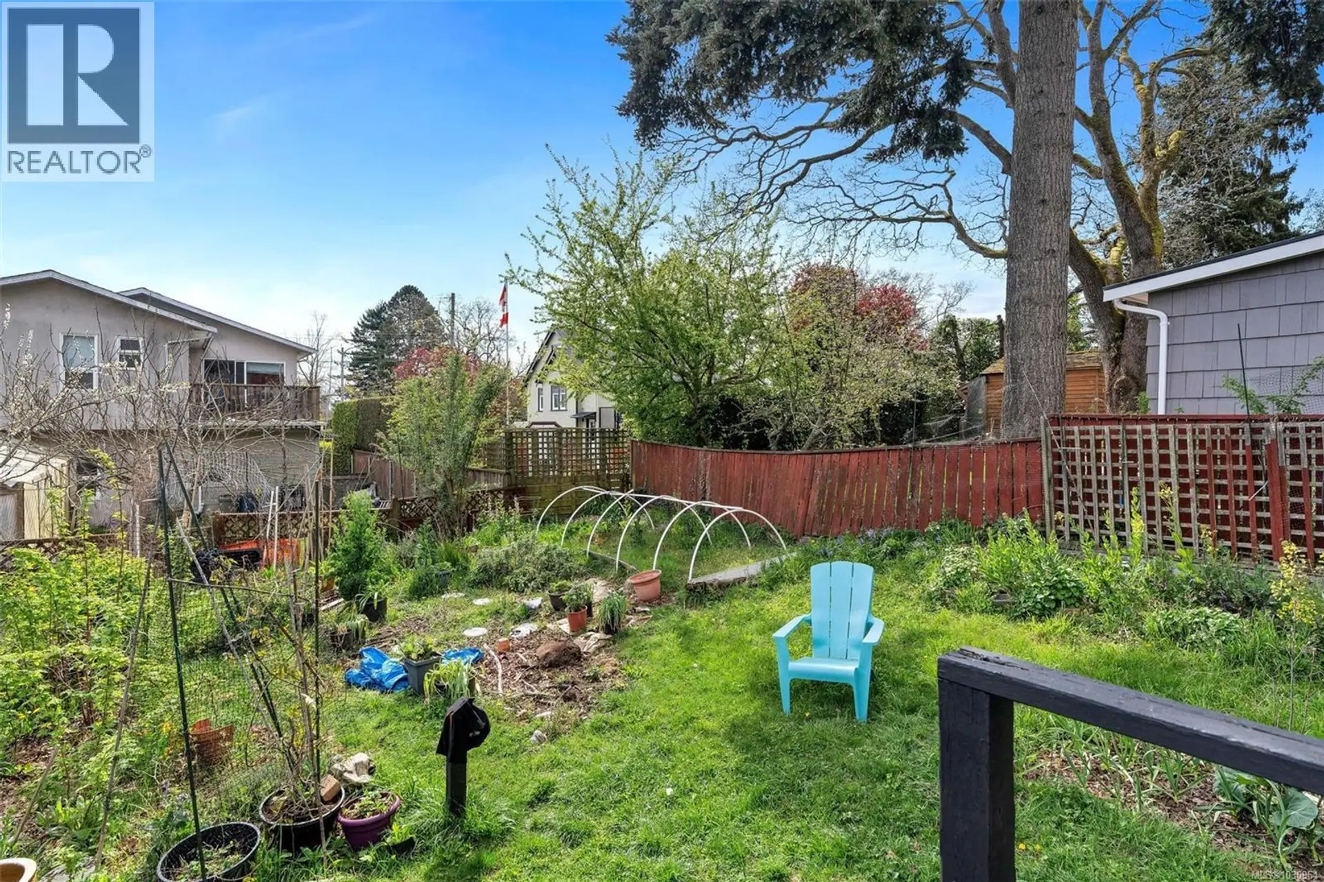 Property at 1669 KISBER AVE, Saanich, BC