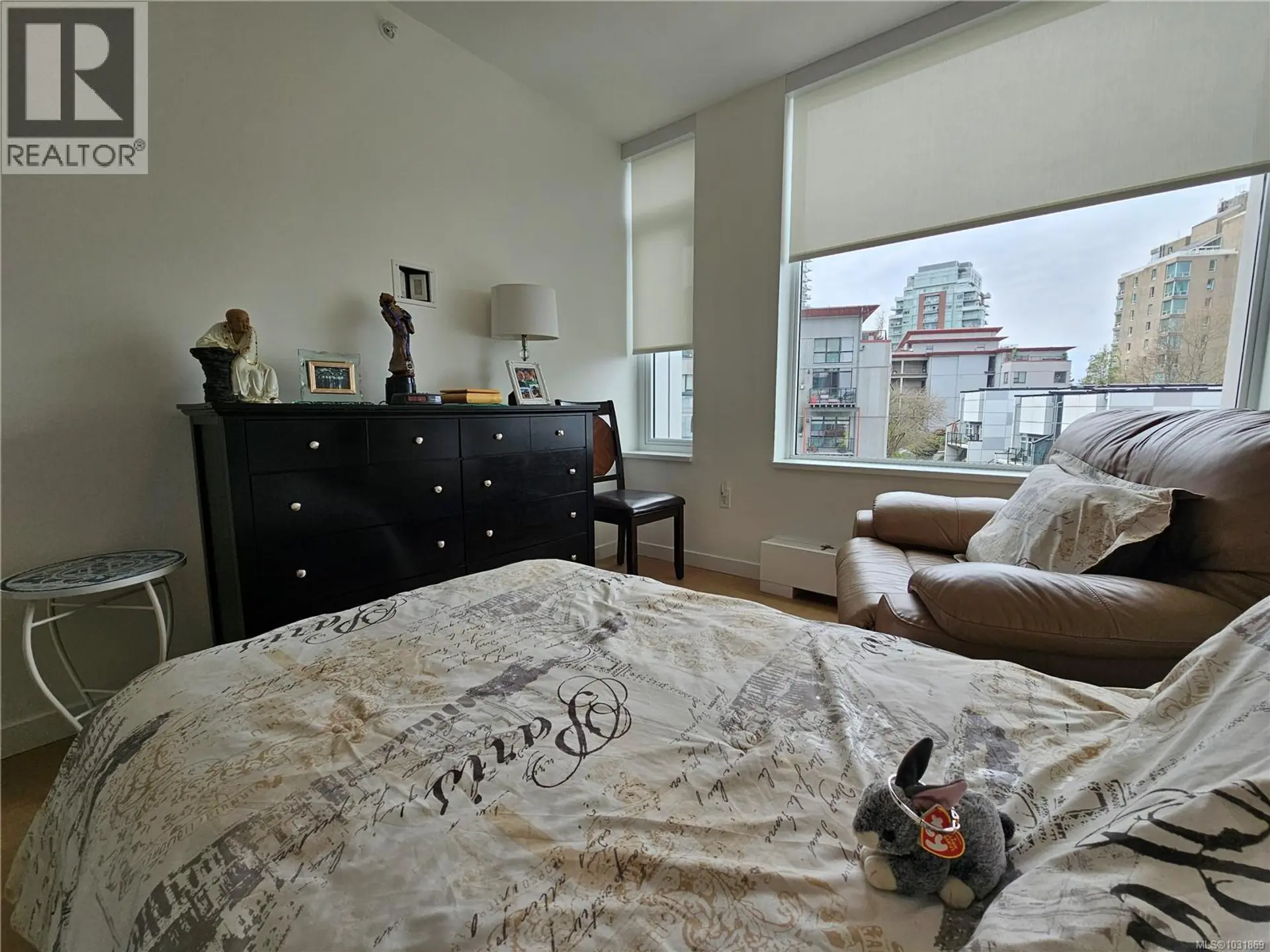 Property at #504 363 TYEE RD, Victoria, BC