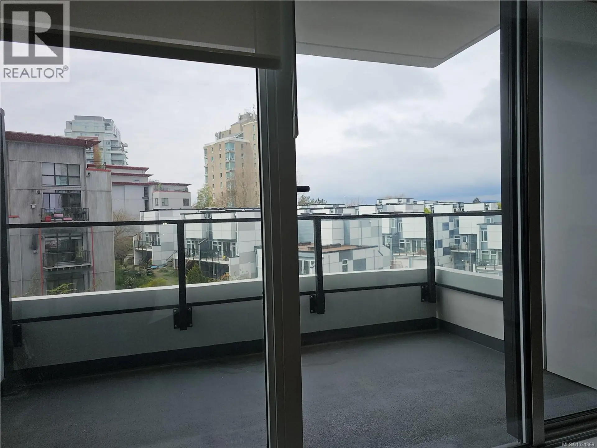 Property at #504 363 TYEE RD, Victoria, BC