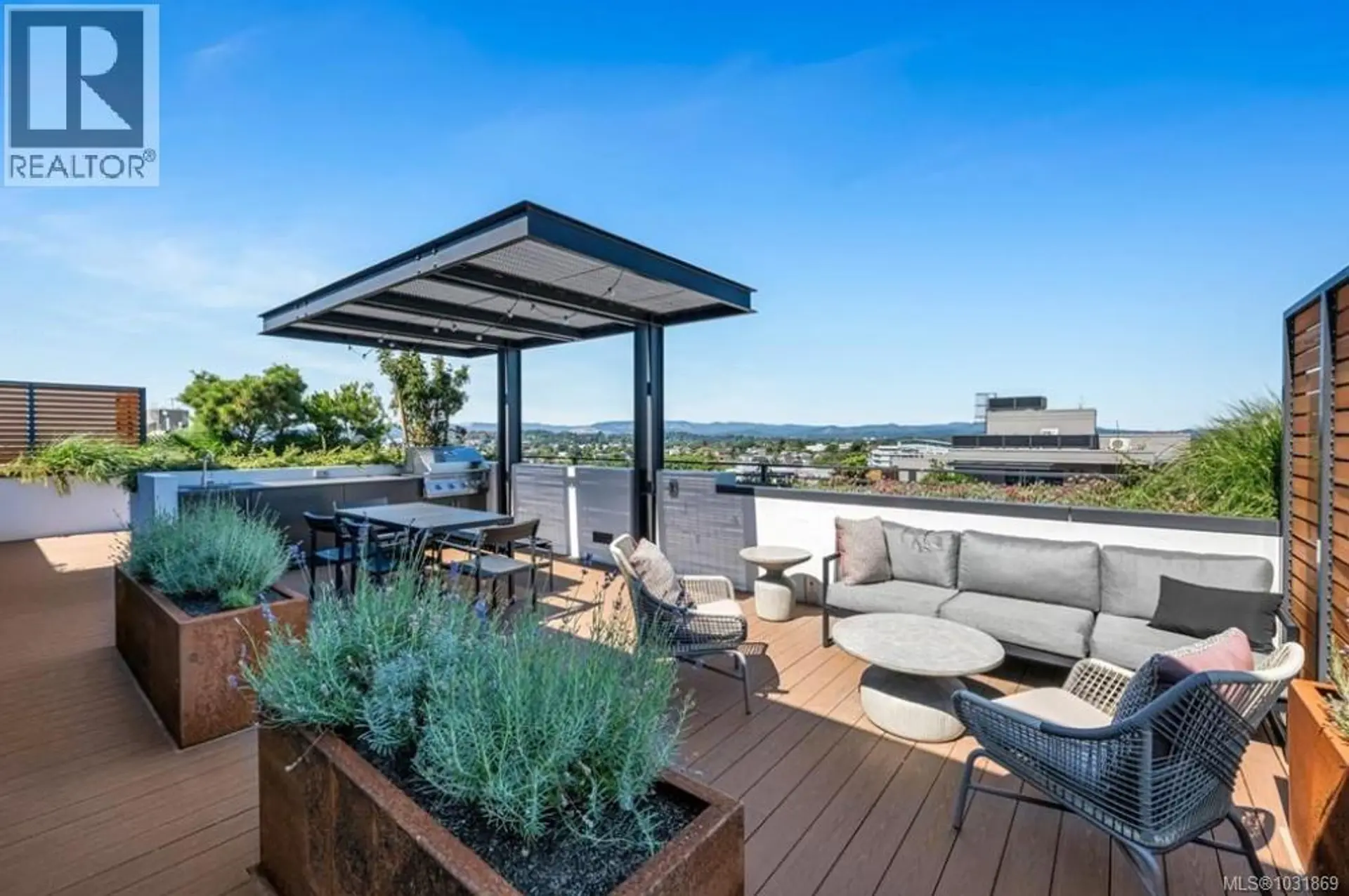 Property at #504 363 TYEE RD, Victoria, BC