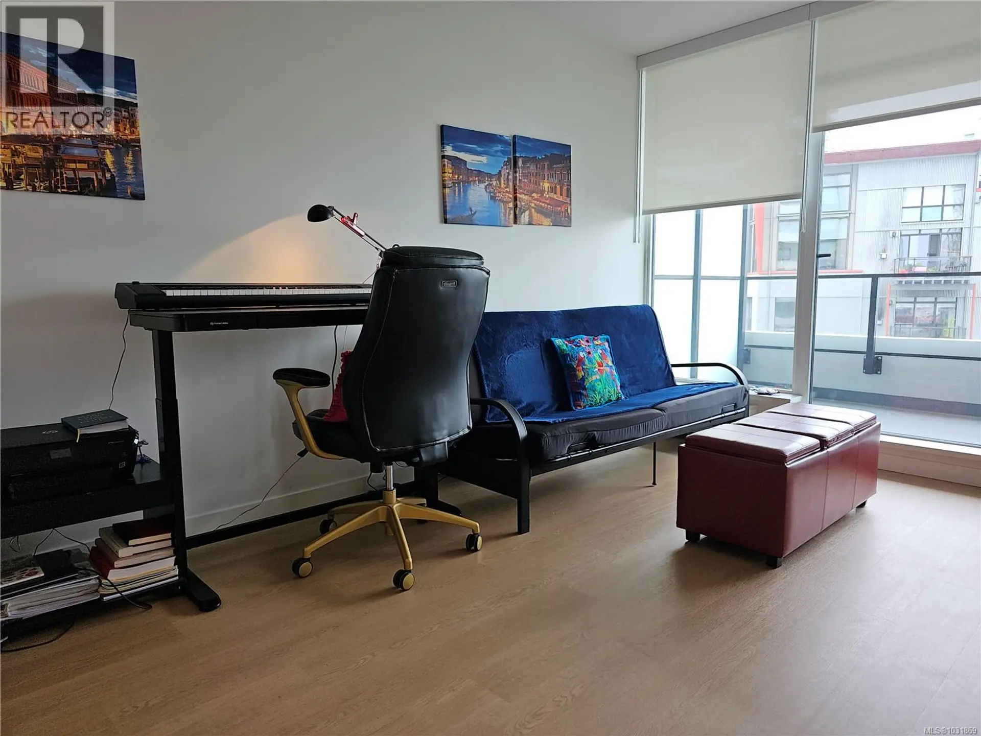 Property at #504 363 TYEE RD, Victoria, BC