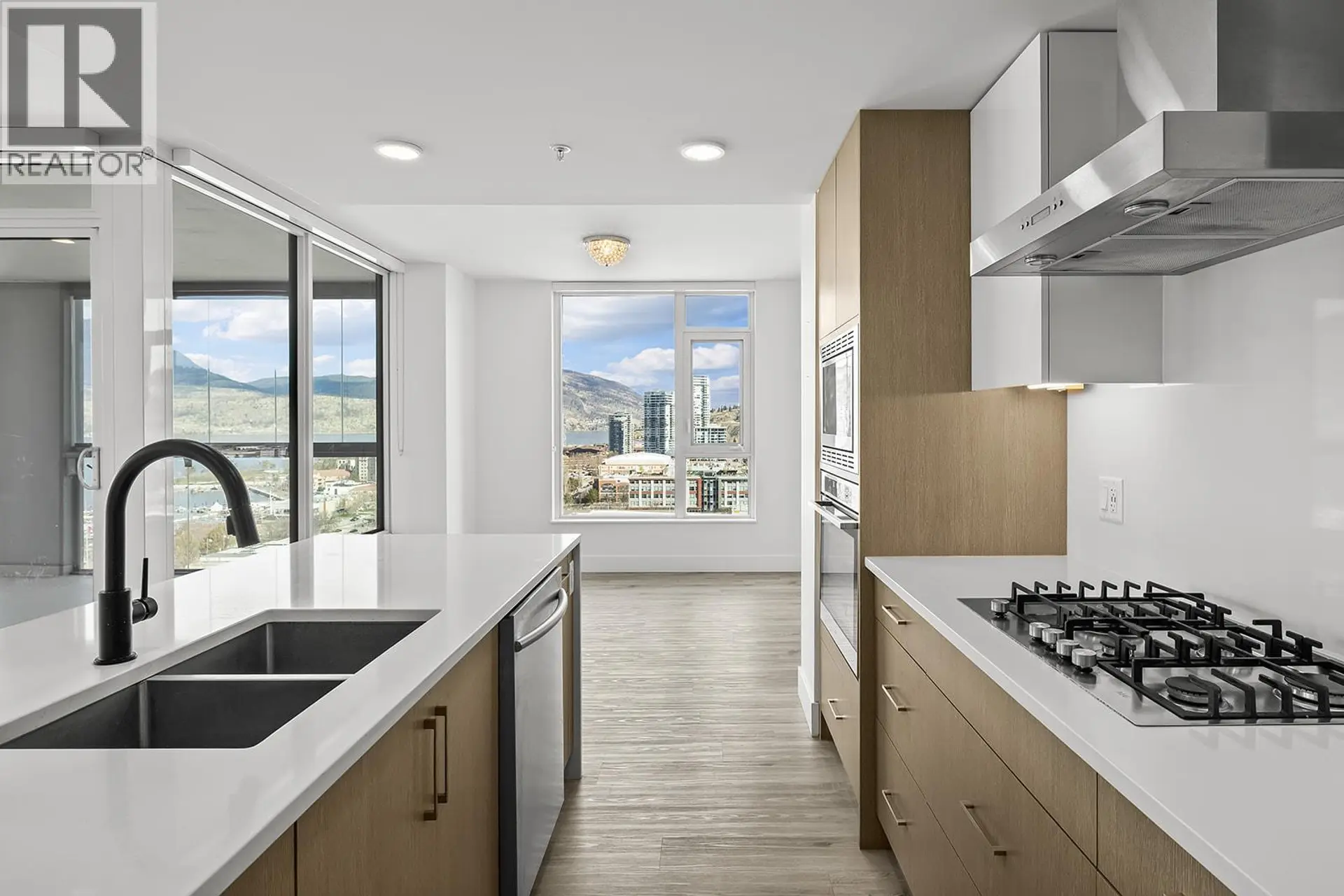 Property at #1909 1588 Ellis Street, Kelowna, BC