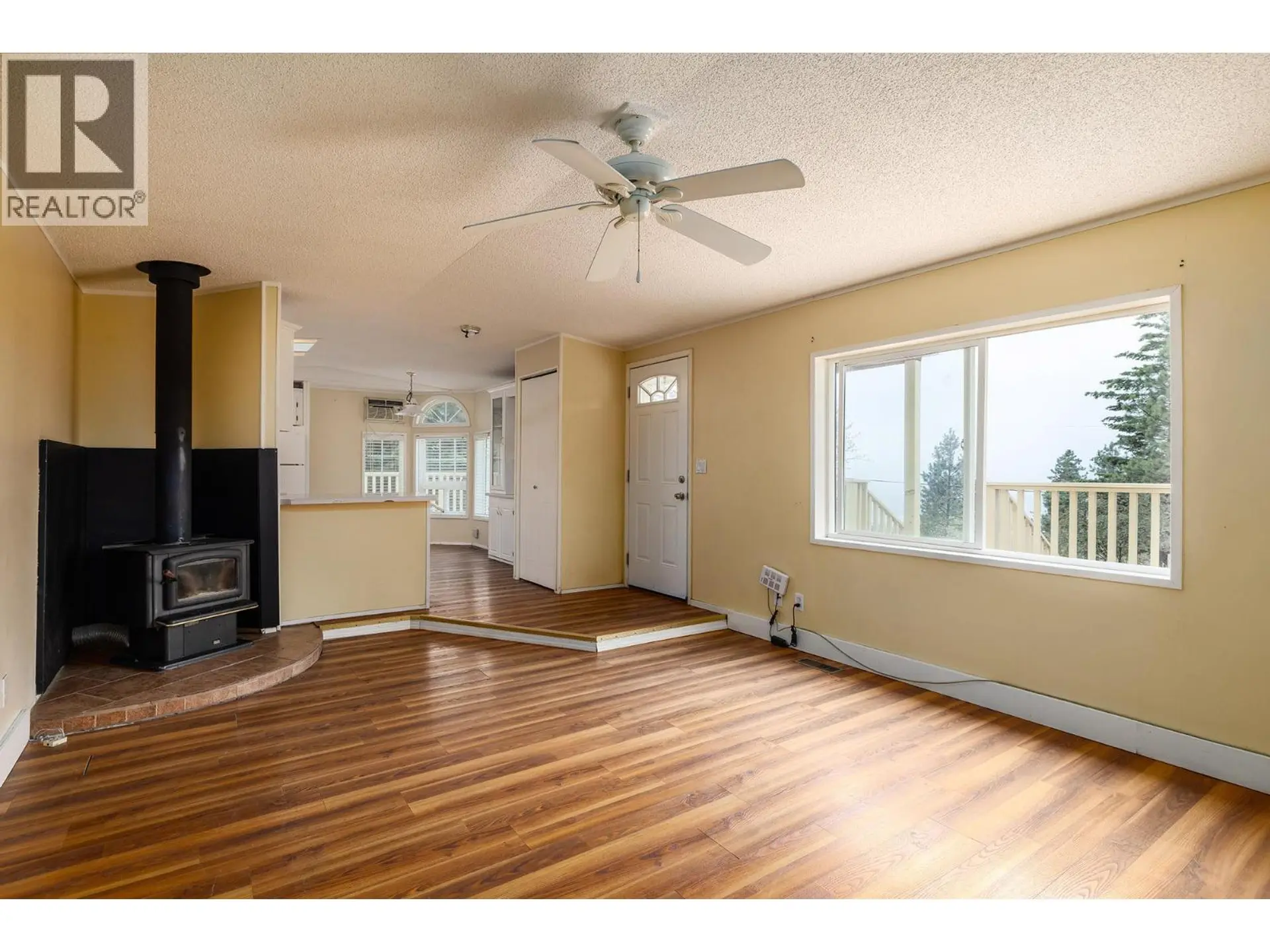 Property at 6439 FARMERS DRIVE, Kelowna, BC