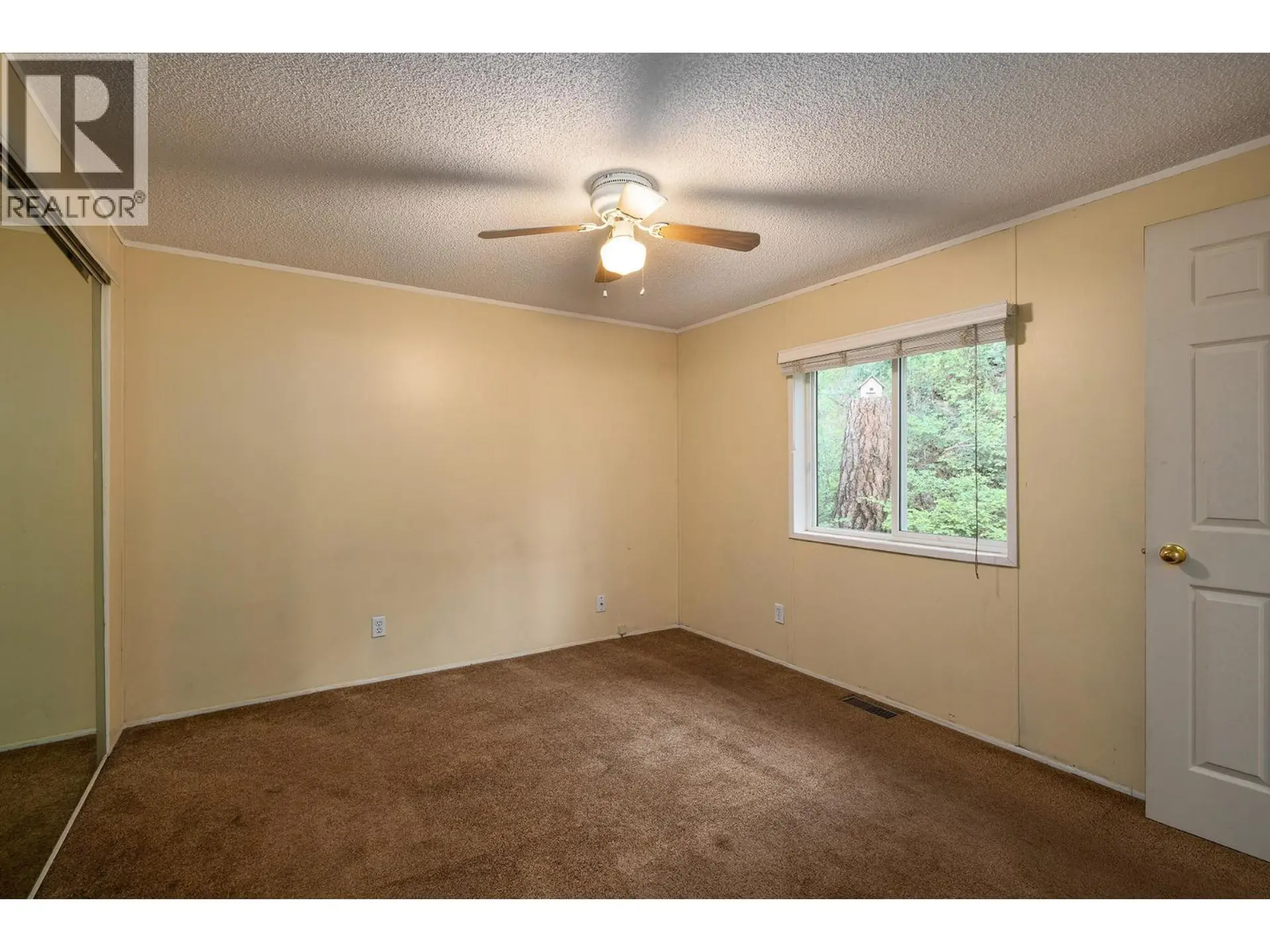 Property at 6439 FARMERS DRIVE, Kelowna, BC