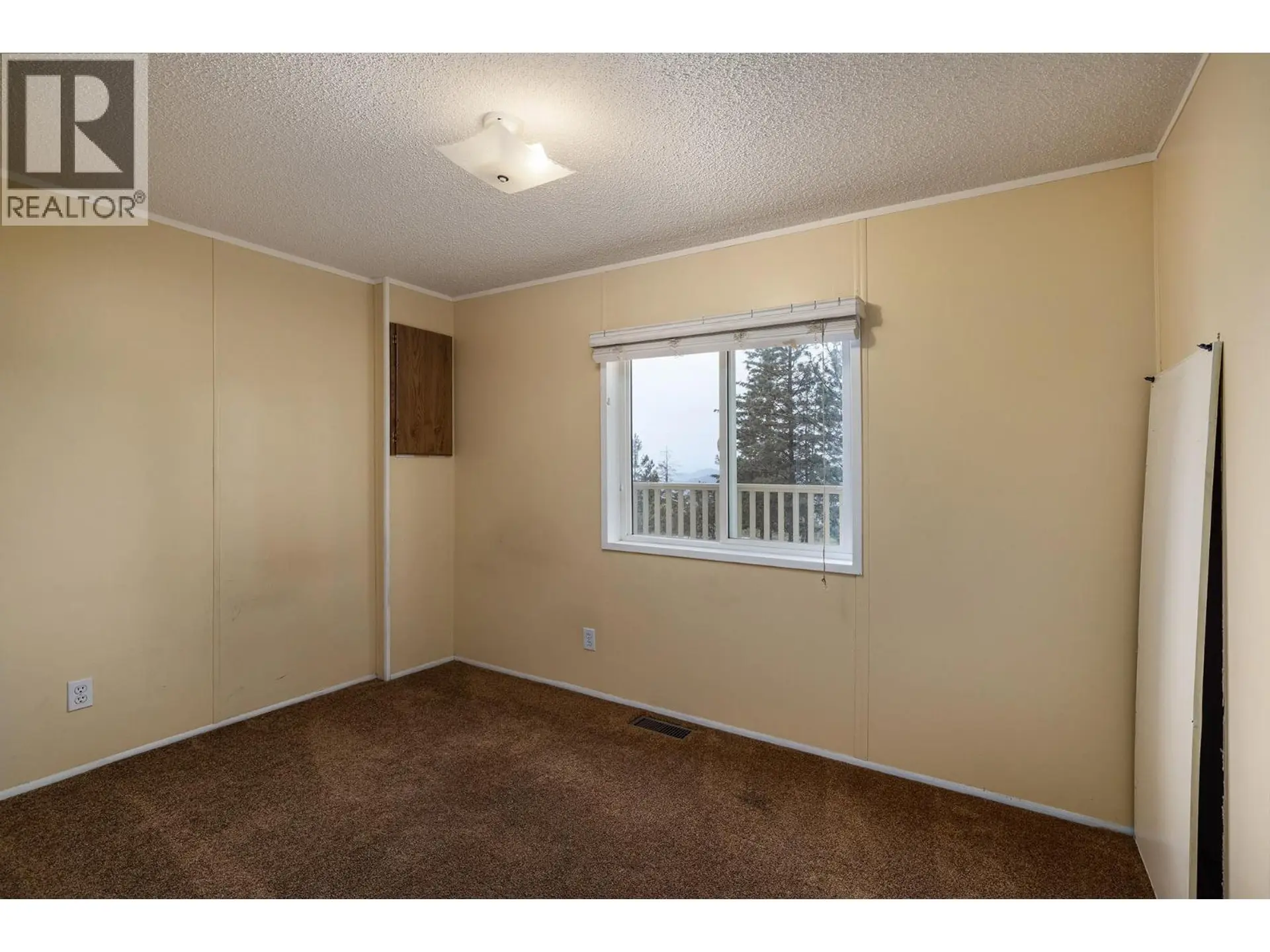 Property at 6439 FARMERS DRIVE, Kelowna, BC