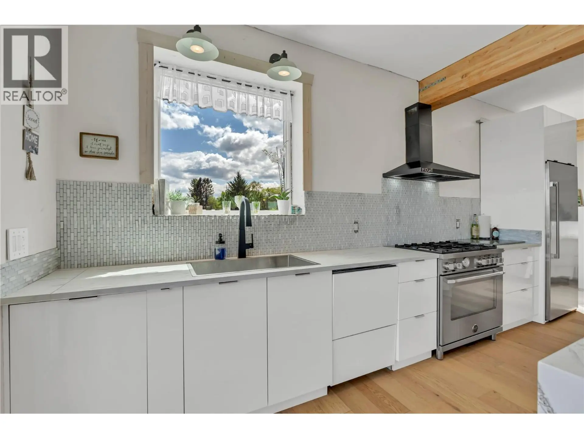 Property at 6074 JACKSON CRESCENT LOT# 4, Peachland, BC