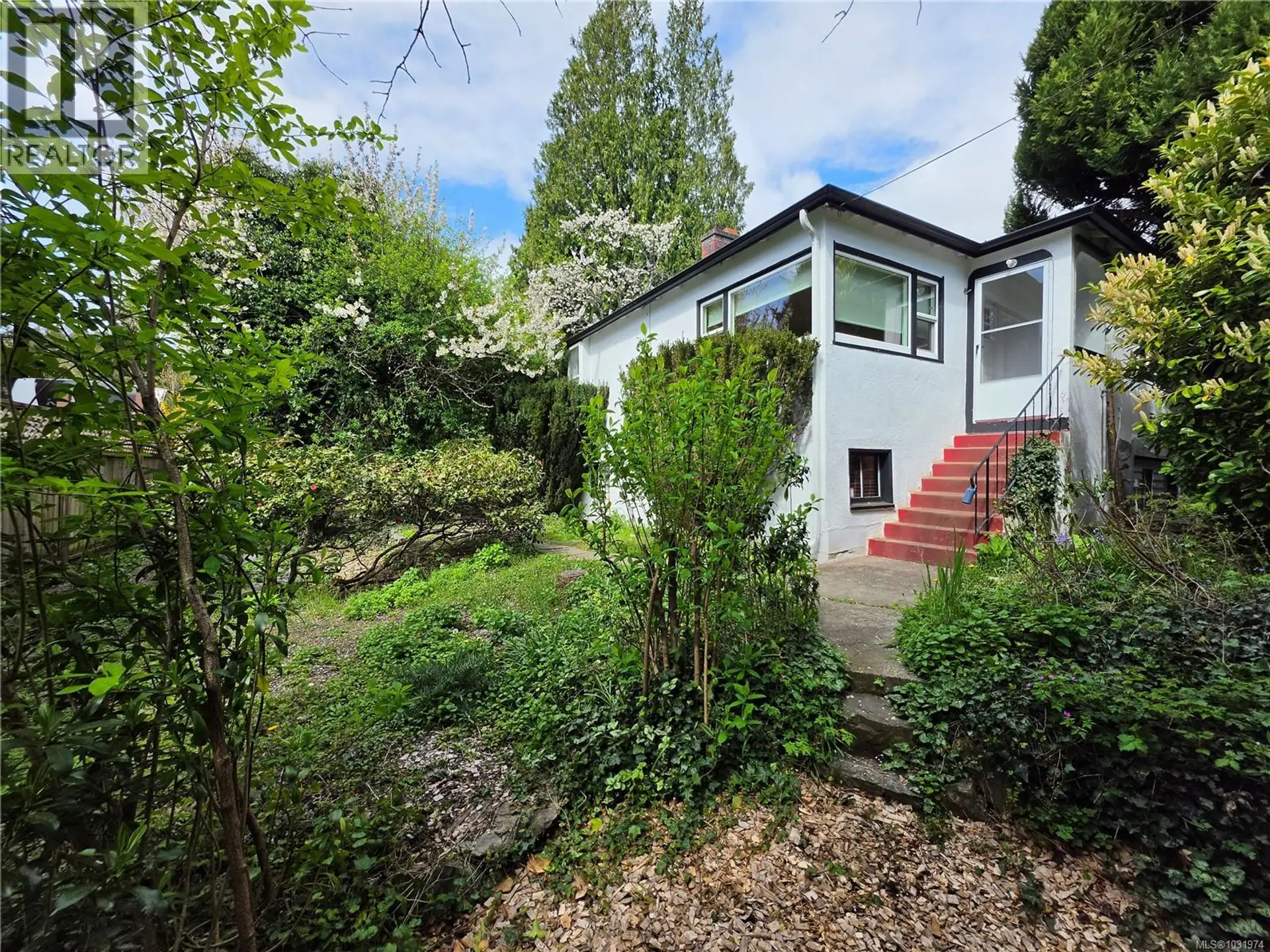 Property at 5190 CORDOVA BAY RD, Saanich, BC