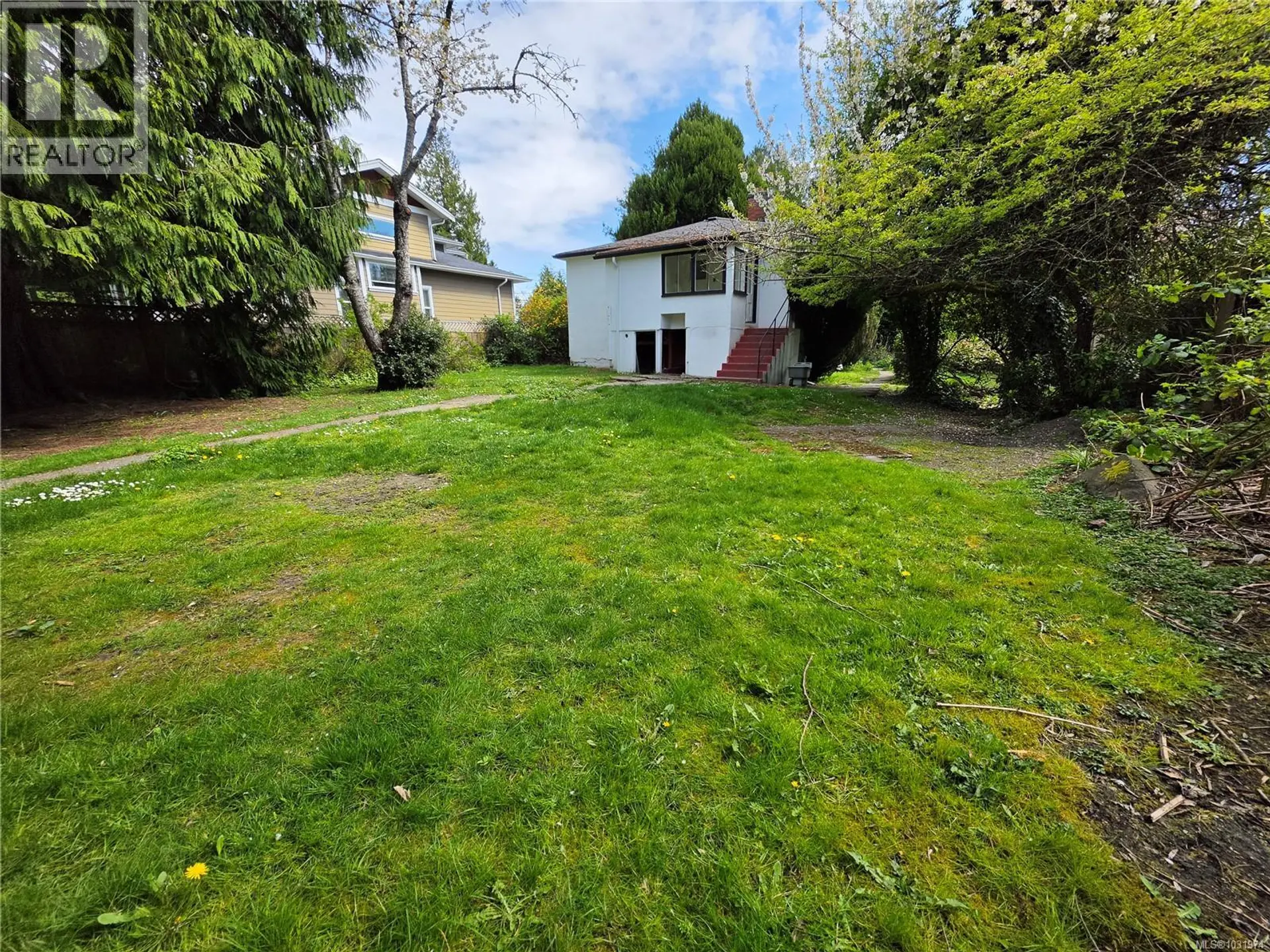 Property at 5190 CORDOVA BAY RD, Saanich, BC