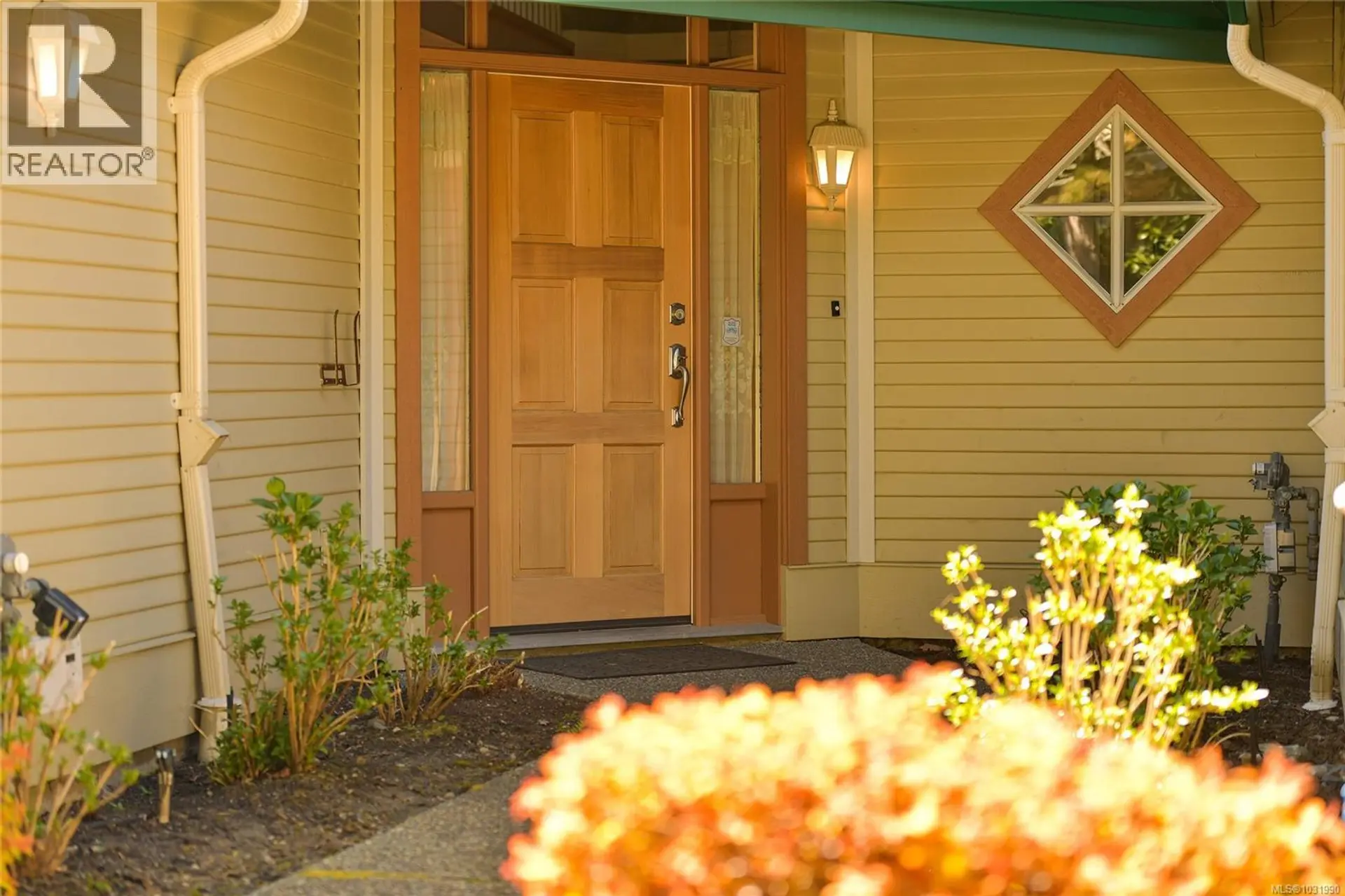 Property at #13 520 Marsett Pl, Saanich, BC