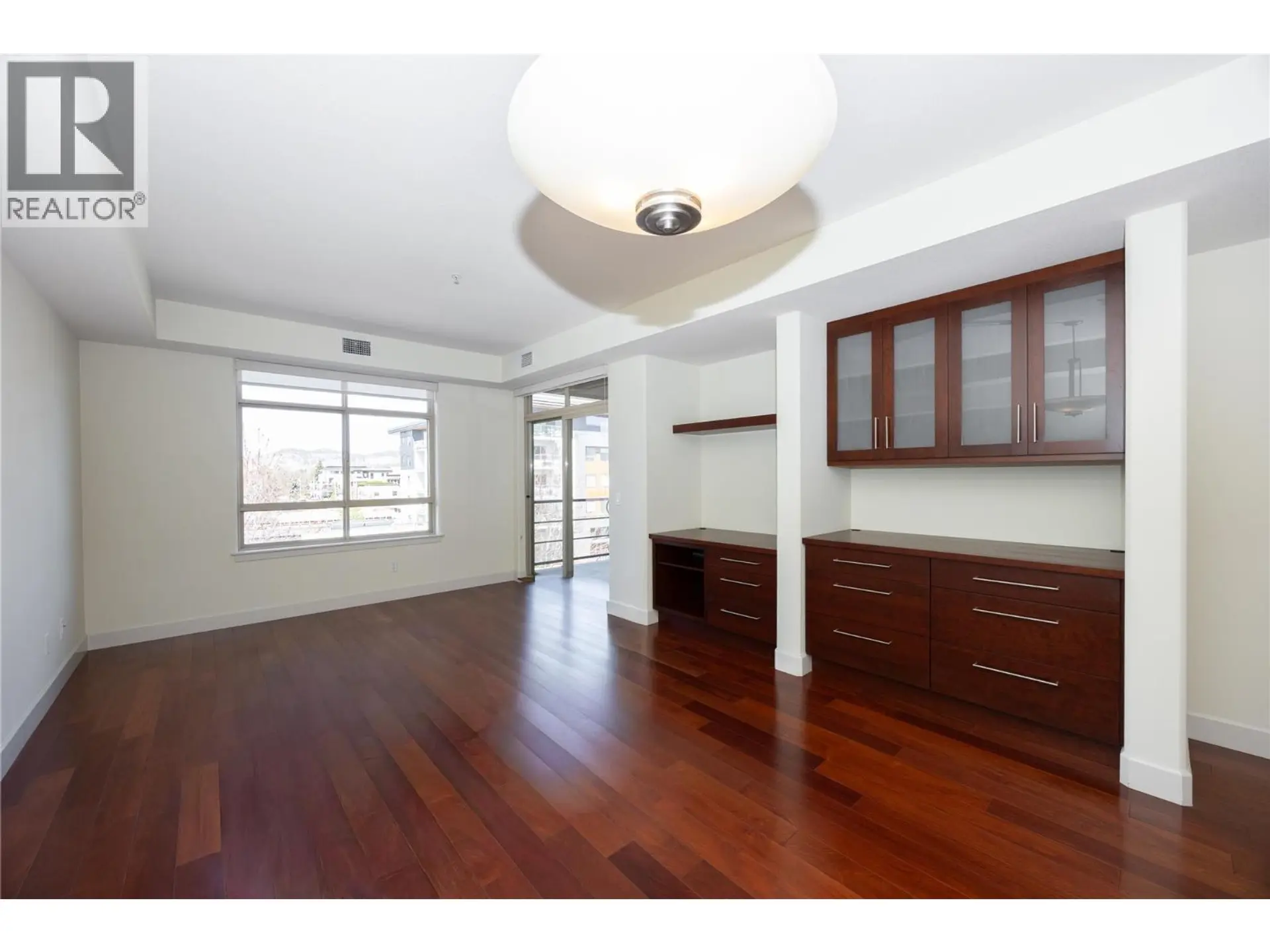 Property at #307 457 WEST AVENUE, Kelowna, BC