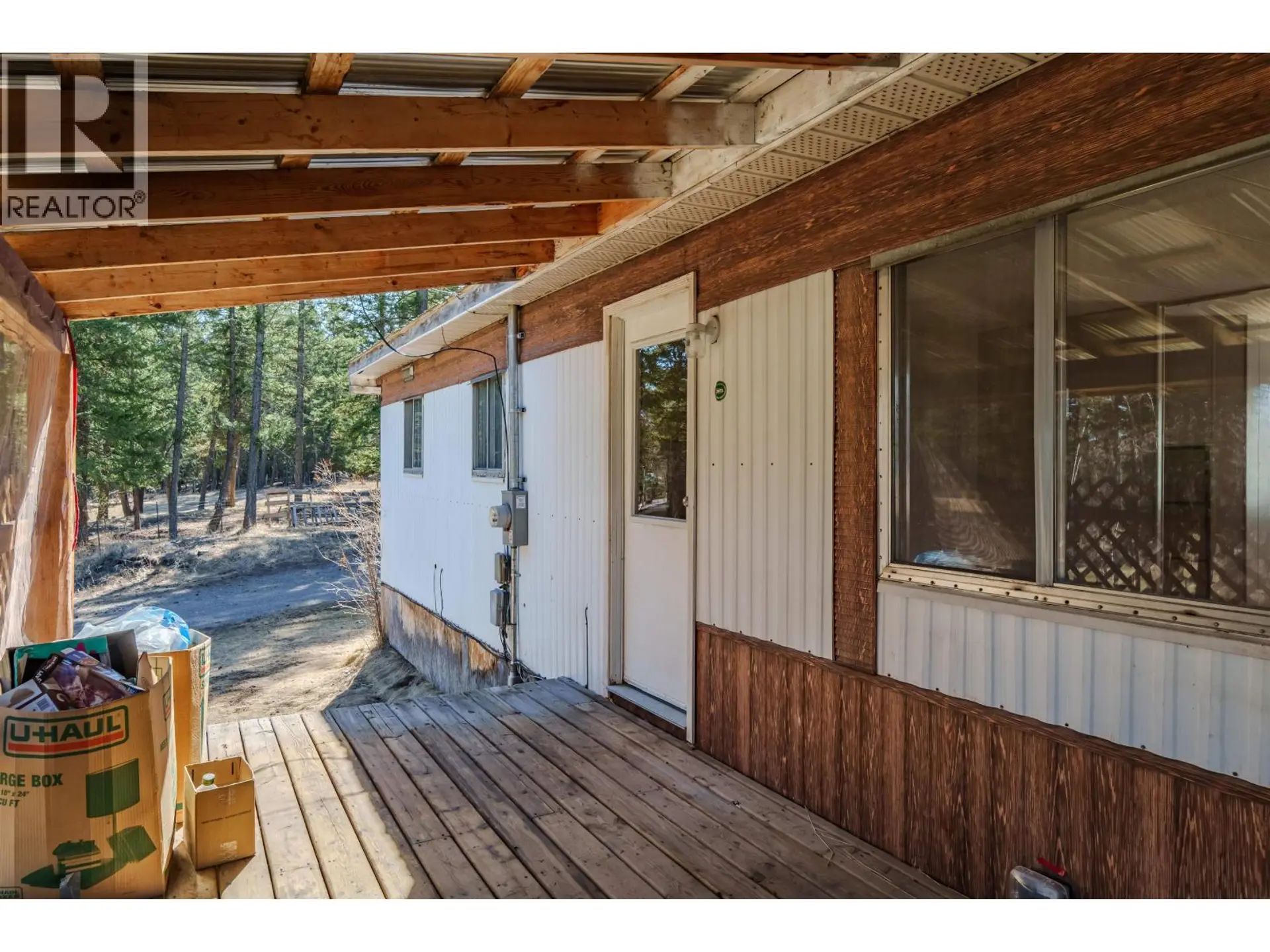 Property at 5469 SAUNDERS CRESCENT, 103 Mile House, BC