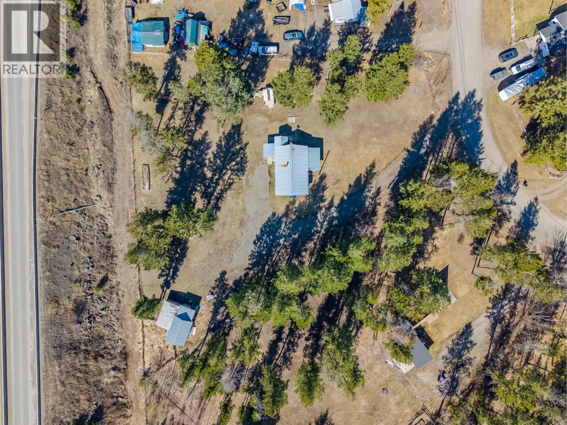 Property at 5469 SAUNDERS CRESCENT, 103 Mile House, BC