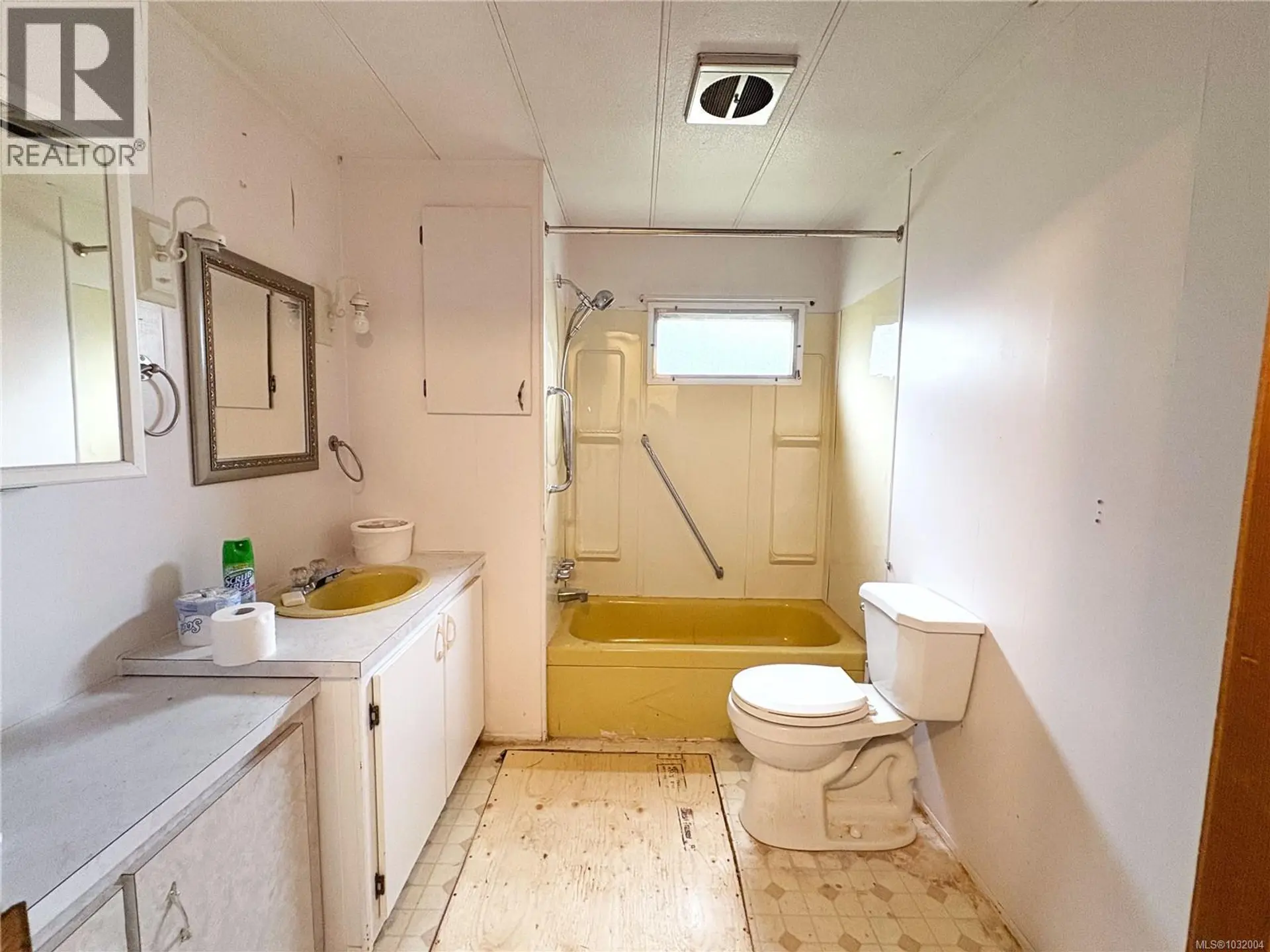 Property at #44 61 12TH ST, Nanaimo, BC