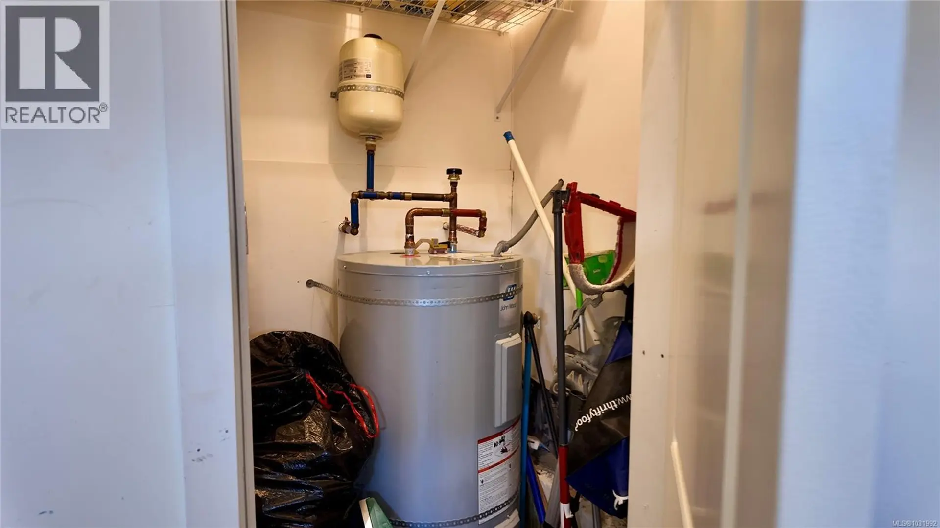 Property at 434 MOUNTAIN VIEW DR, Lake Cowichan, BC