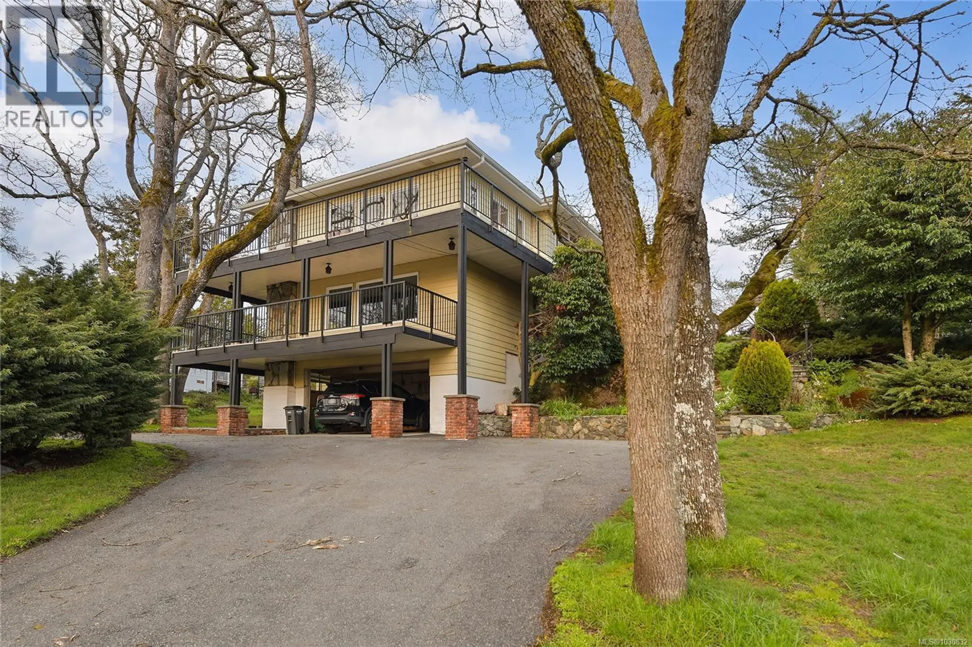 Property at 1200 Tolmie Ave, Saanich, BC
