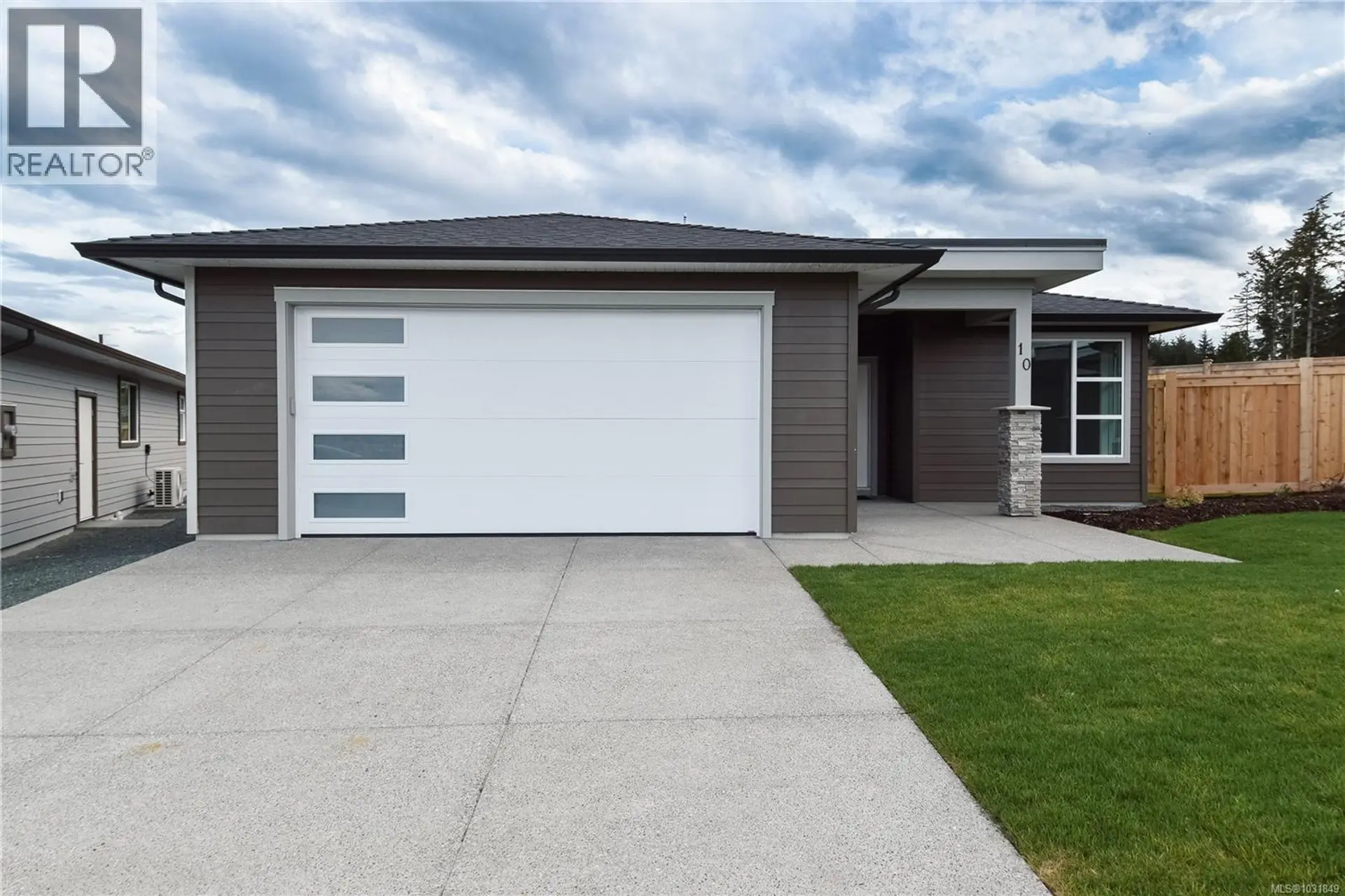 Property at #13 457 ARIZONA DR, Campbell River, BC