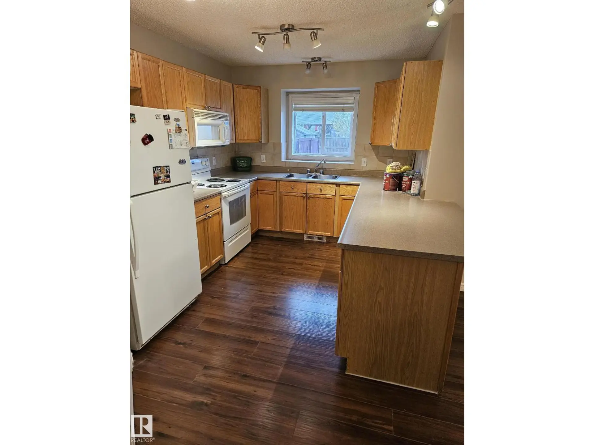 [private address] - Image 4