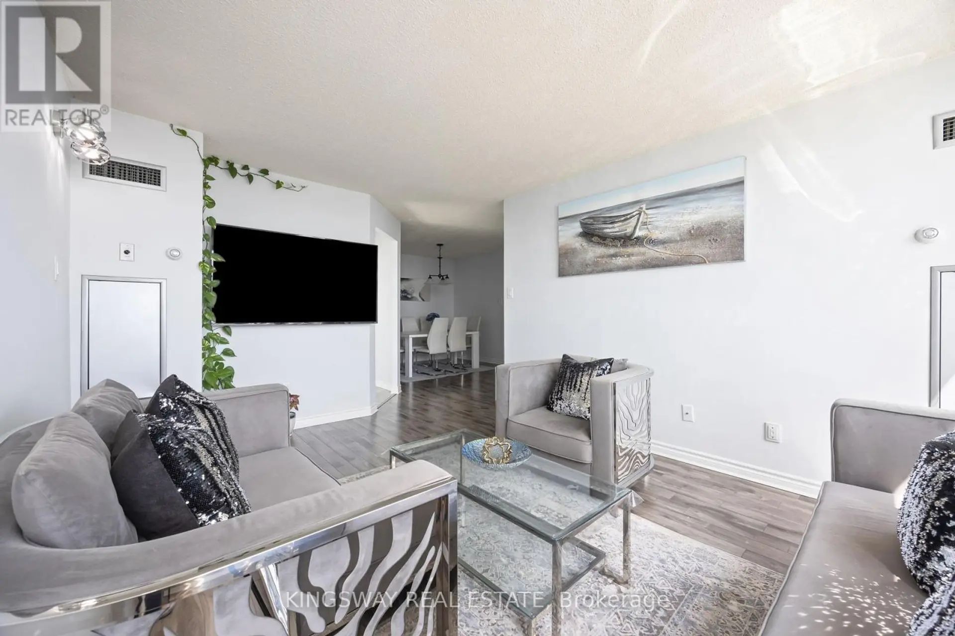 #507 12 LAURELCREST STREET - Image 10