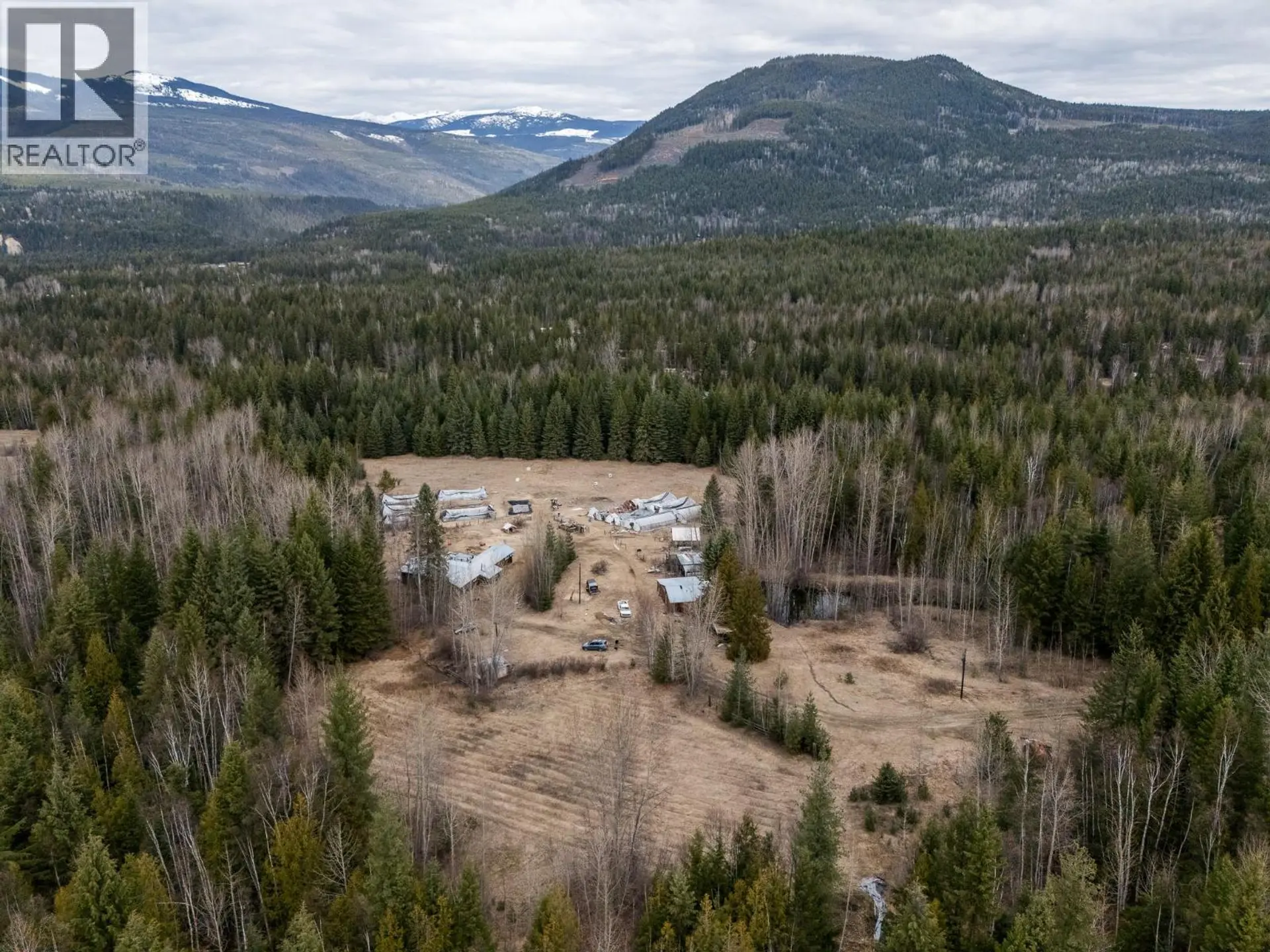 Property at 3584 BARRIERE SOUTH ROAD, Barriere, BC