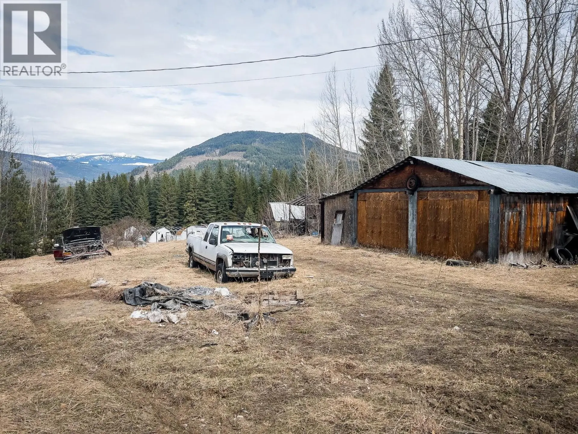 Property at 3584 BARRIERE SOUTH ROAD, Barriere, BC