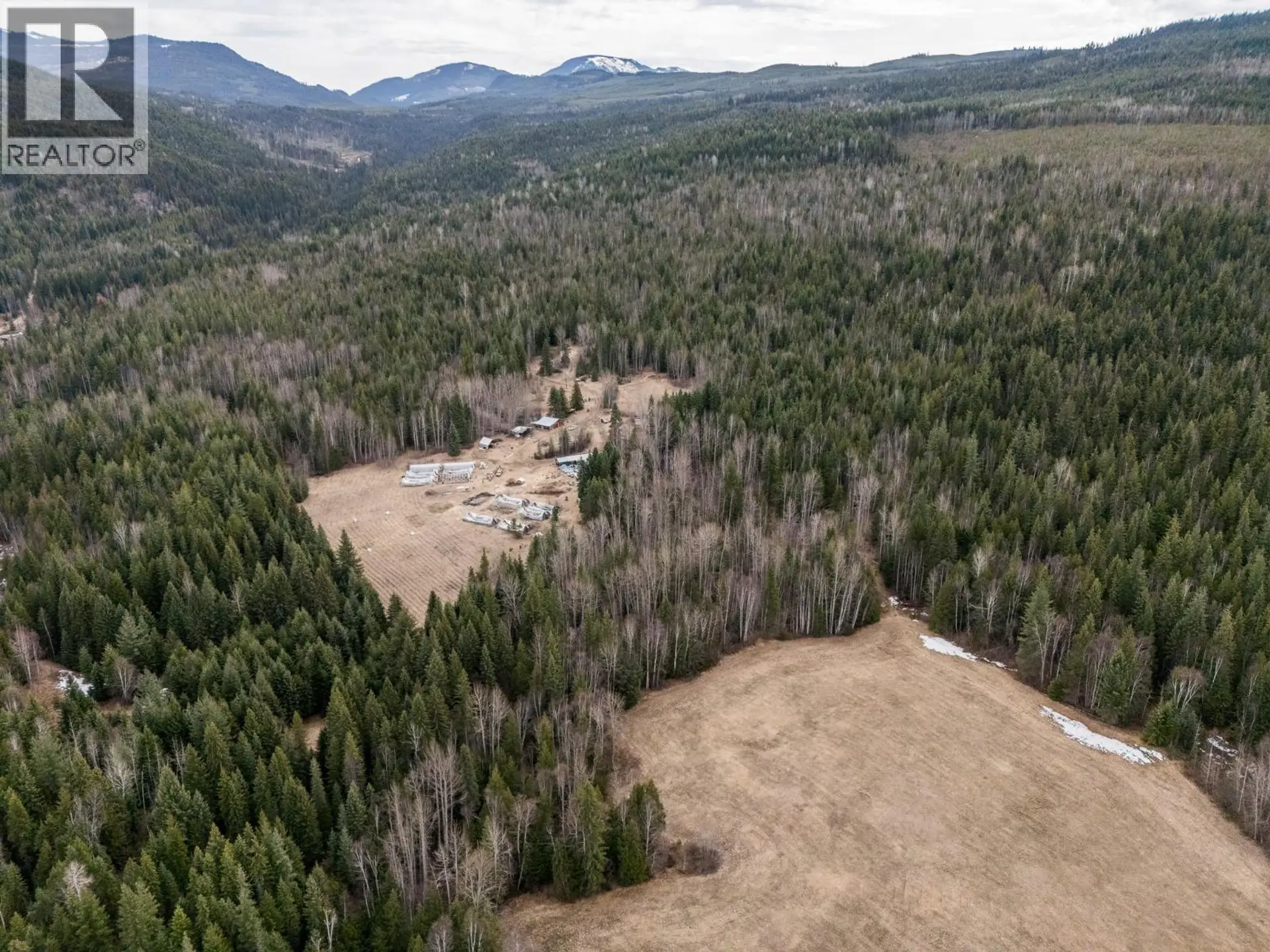 Property at 3584 BARRIERE SOUTH ROAD, Barriere, BC