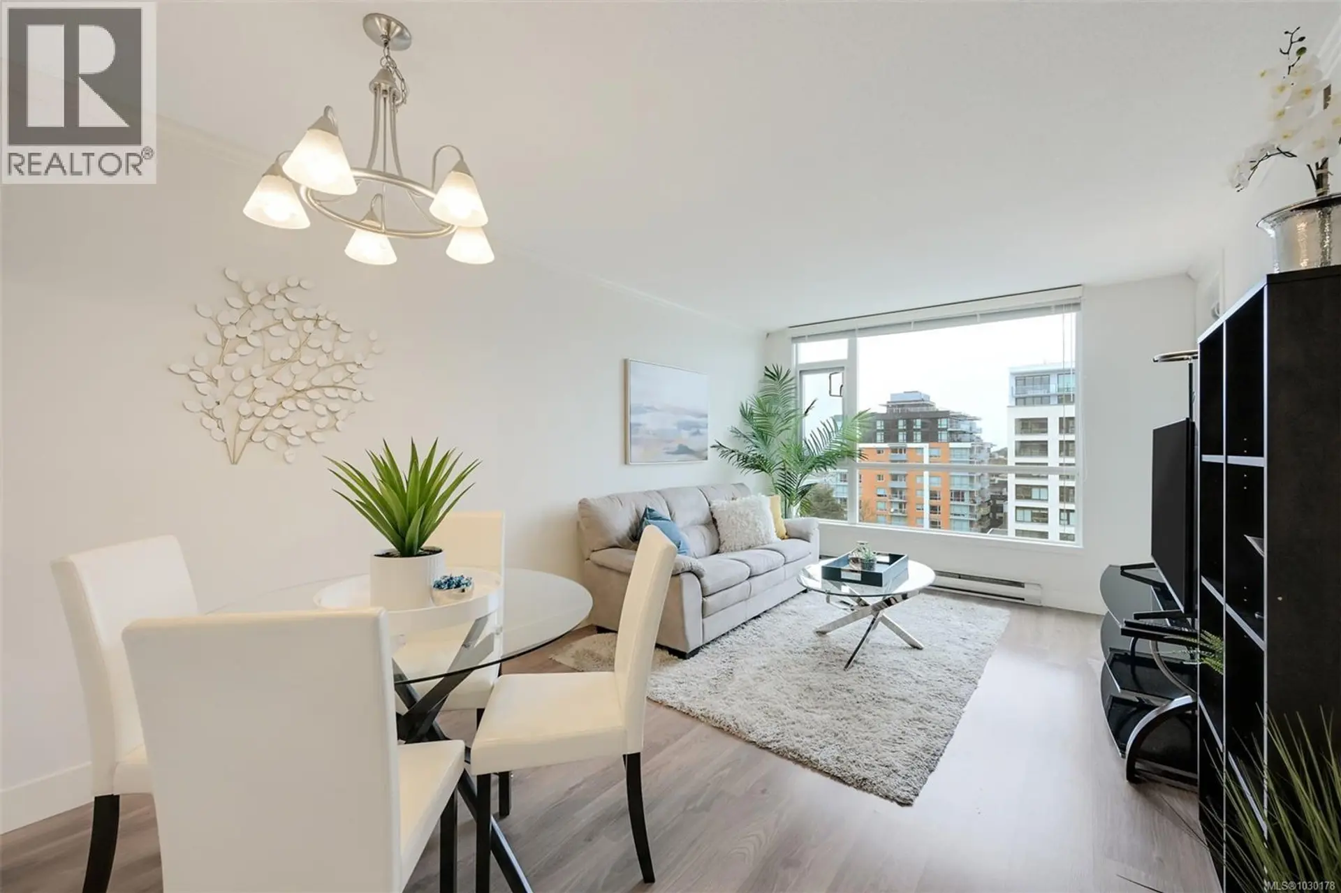 Property at #1008 835 View St, Victoria, BC